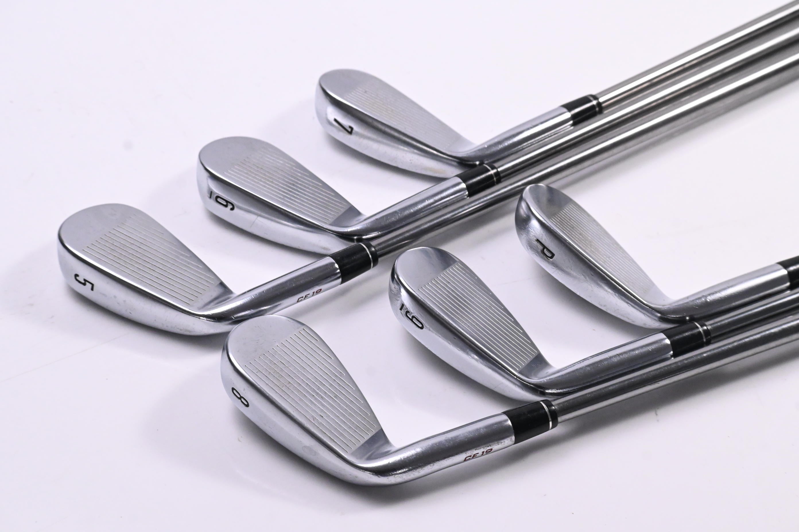 Callaway Apex 19 Irons / 5-PW / Regular Flex Catalyst 60 Shafts