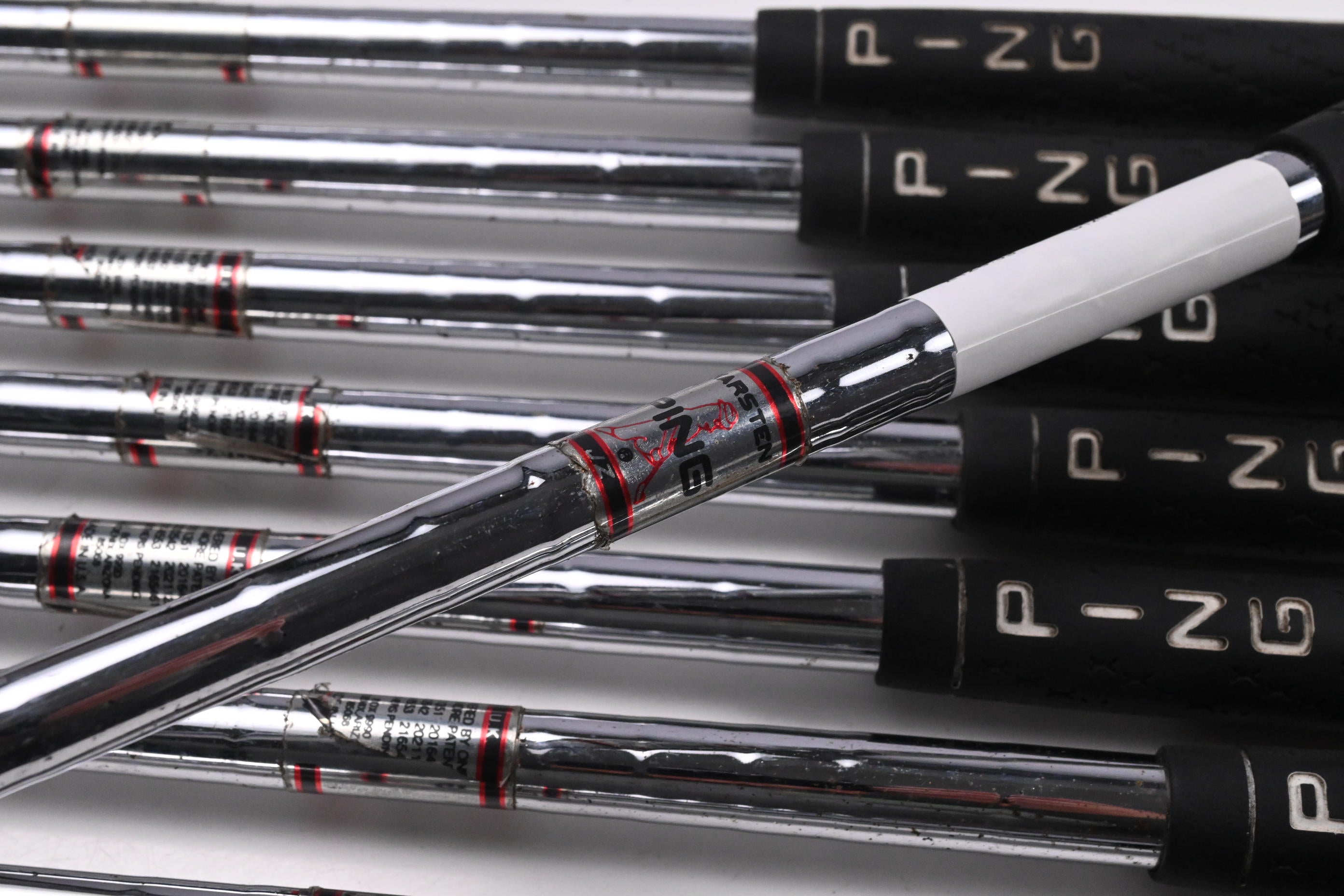 Ping Zing 2 Irons / 3-PW+SW / White Dot / Stiff Flex Ping Karsten Steel Shafts
