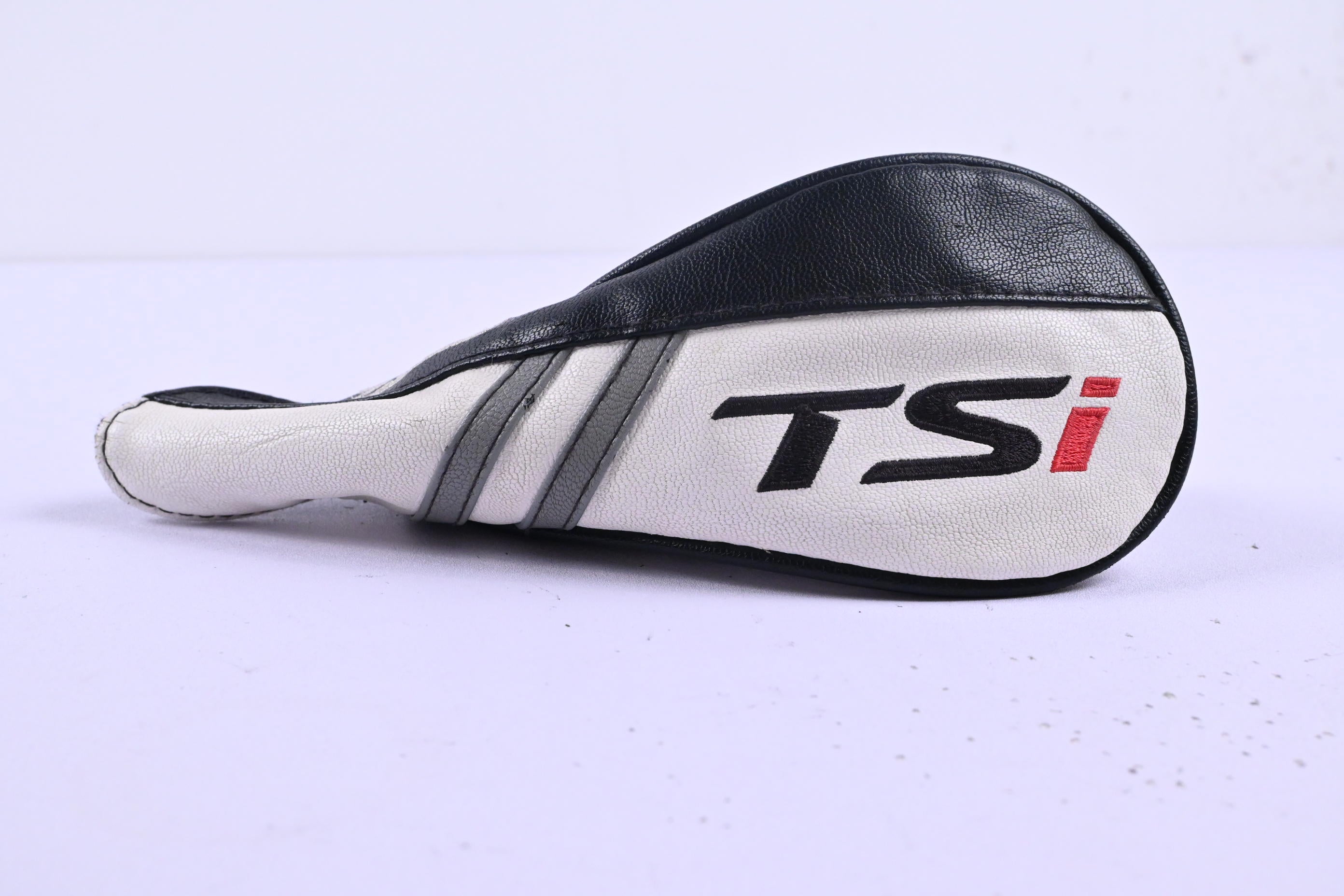 Titleist TSi2 #3 Hybrid / 18 Degree / Stiff Flex HZRDUS Smoke RDX Black 80 Shaft