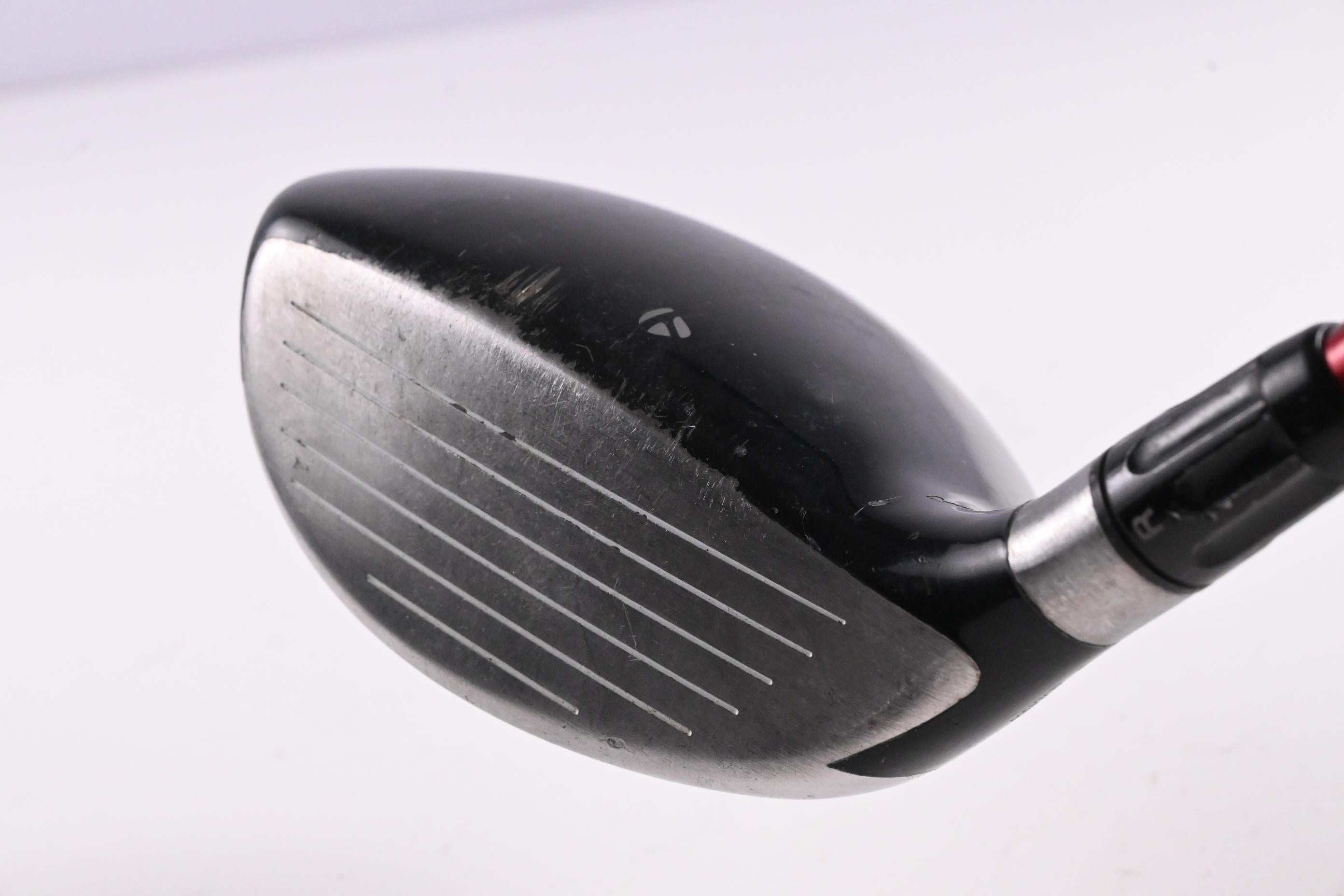 Taylormade R9 #3 Wood / 15 Degree / Regular Flex Fujikura Motore 70 Shaft