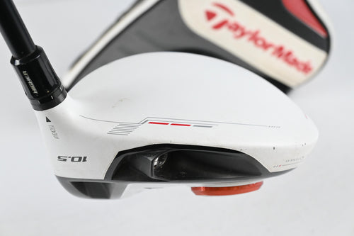 Taylormade R11 Driver / 10.5 degree / Regular Flex Fujikura Blur 60 Shaft