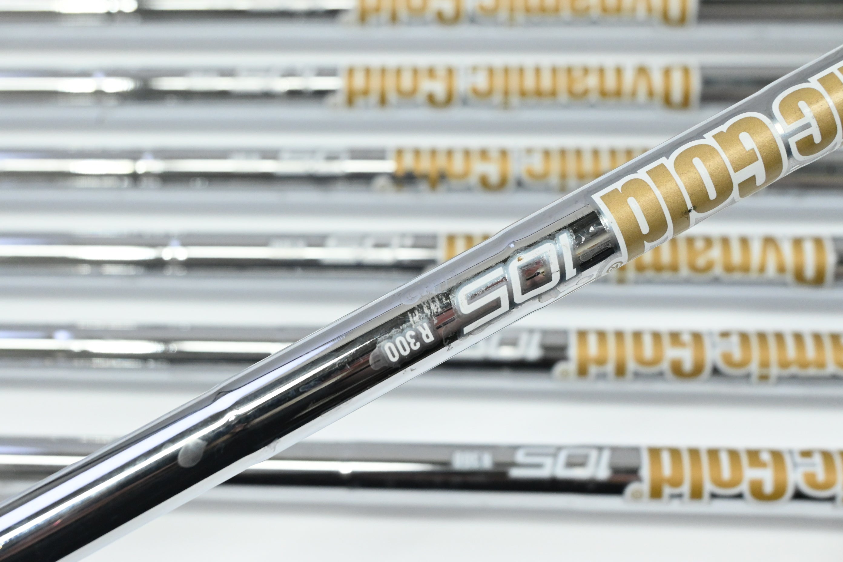 Ping G430 Irons / 4-PW / Blue Dot / Regular Flex Dynamic Gold 105 R300