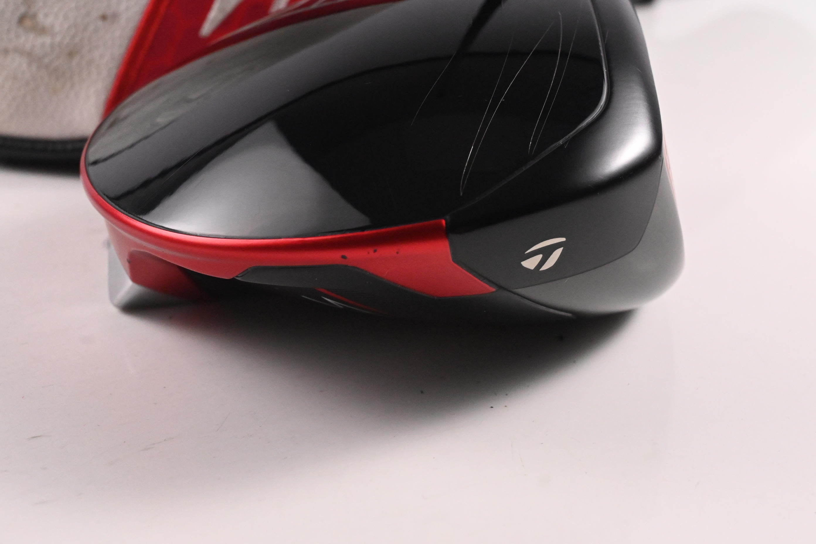 Taylormade Stealth 2 Driver / 10.5 Degree / X-Flex Kai'li Red 60 Shaft