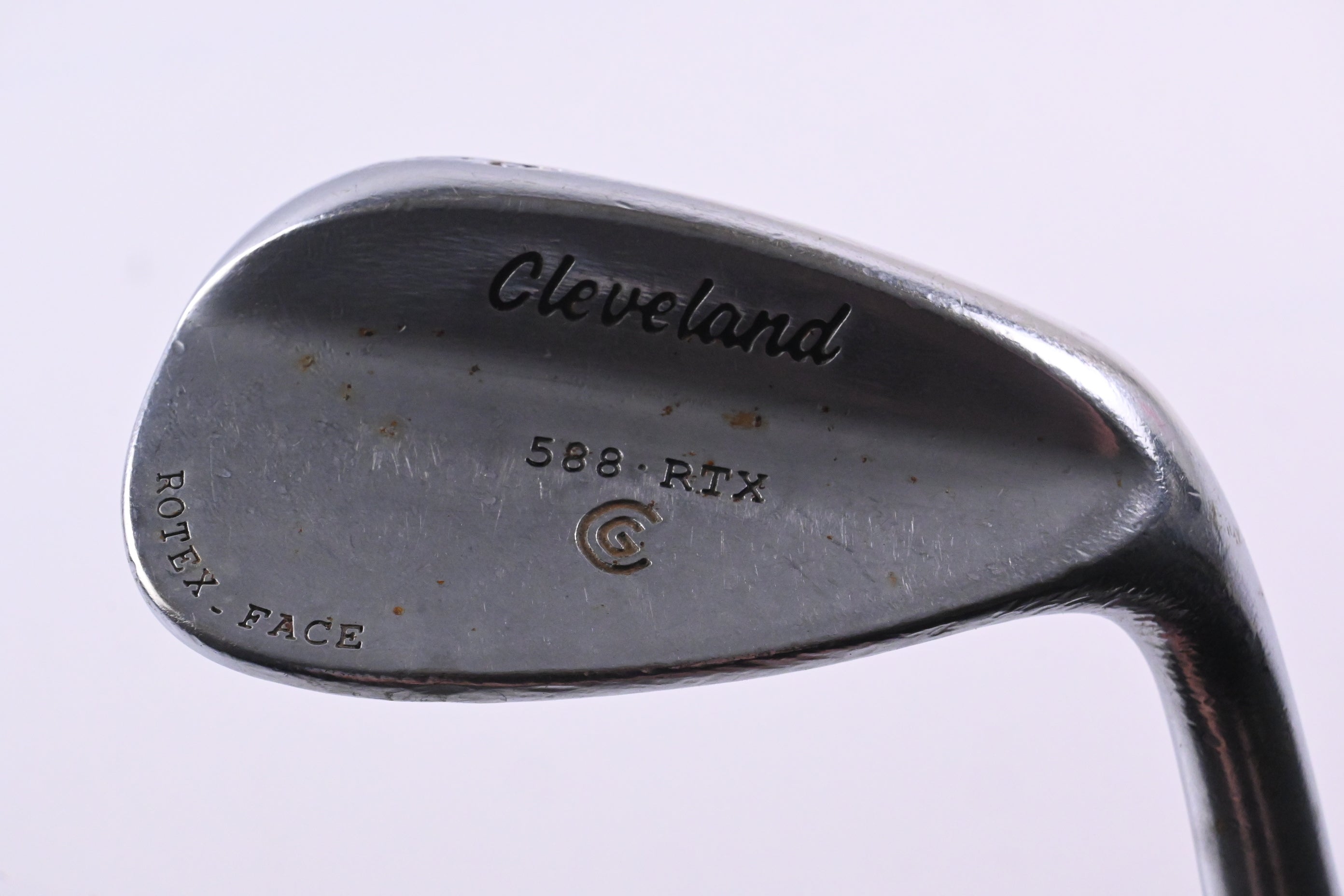 Cleveland 588 RTX Sand Wedge / 56 Degree / Wedge Flex Dynamic Gold Shaft