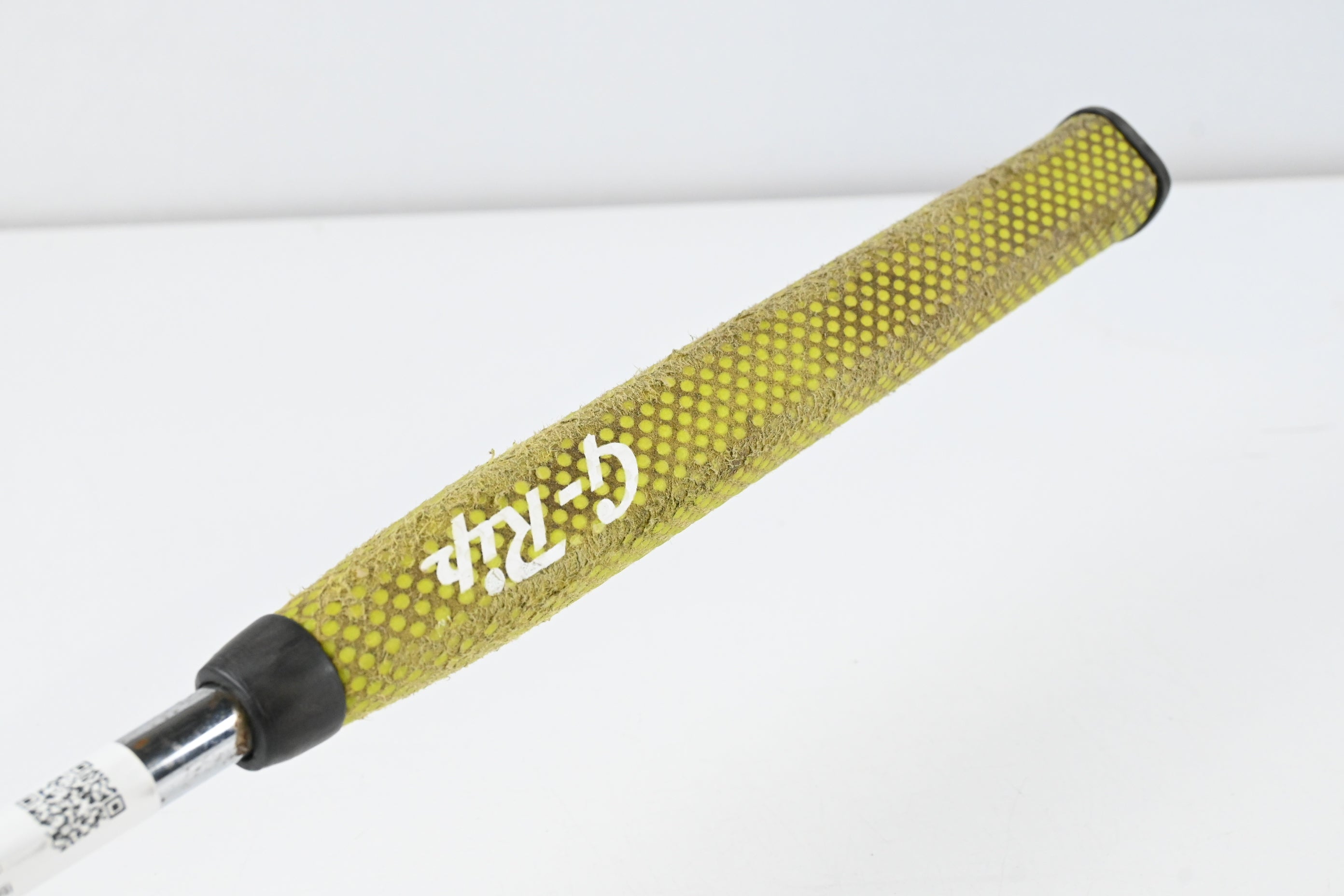 Yes! C-Groove Courtney Putter / 32 Inch