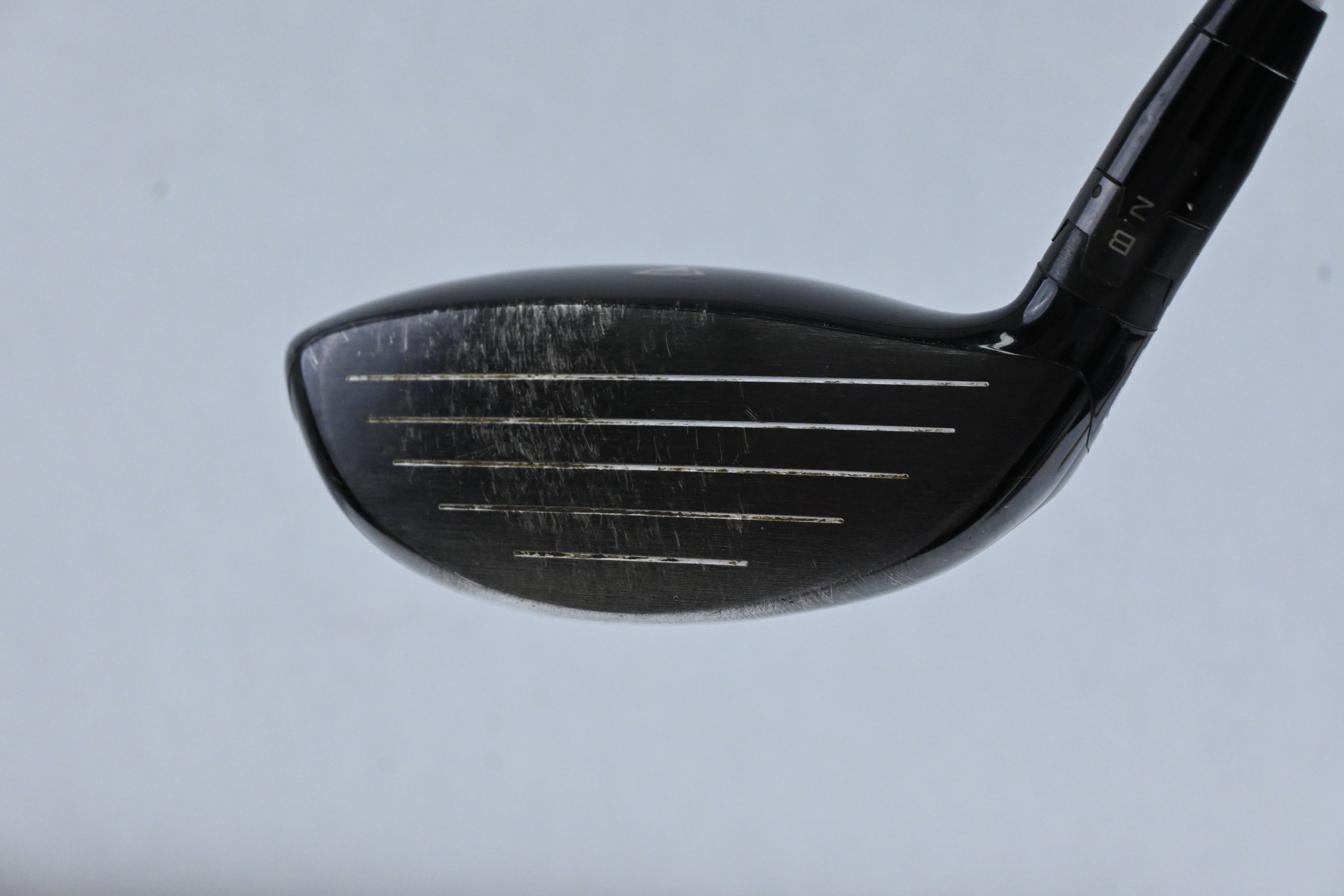 Titleist 915 F #3 Wood / 16.5 Degree / Stiff Flex Aldila Rogue Silver 80 Shaft