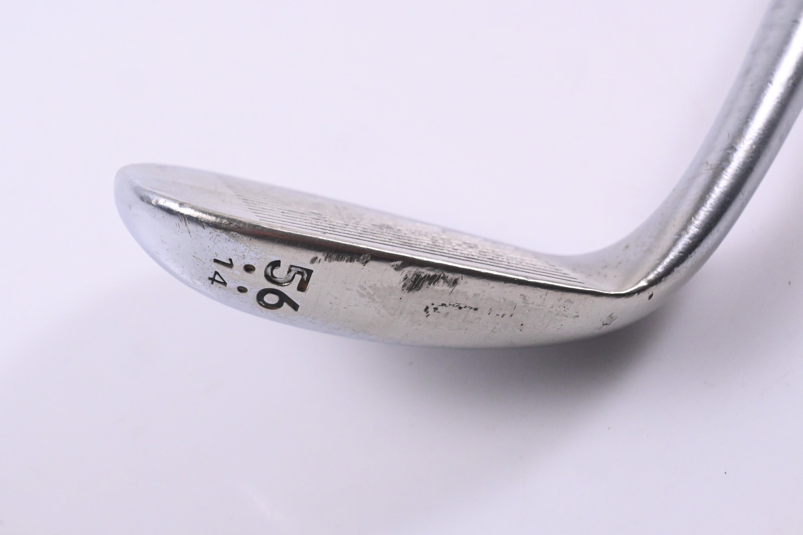 Cleveland 588 RTX Sand Wedge / 56 Degree / Wedge Flex Dynamic Gold Shaft
