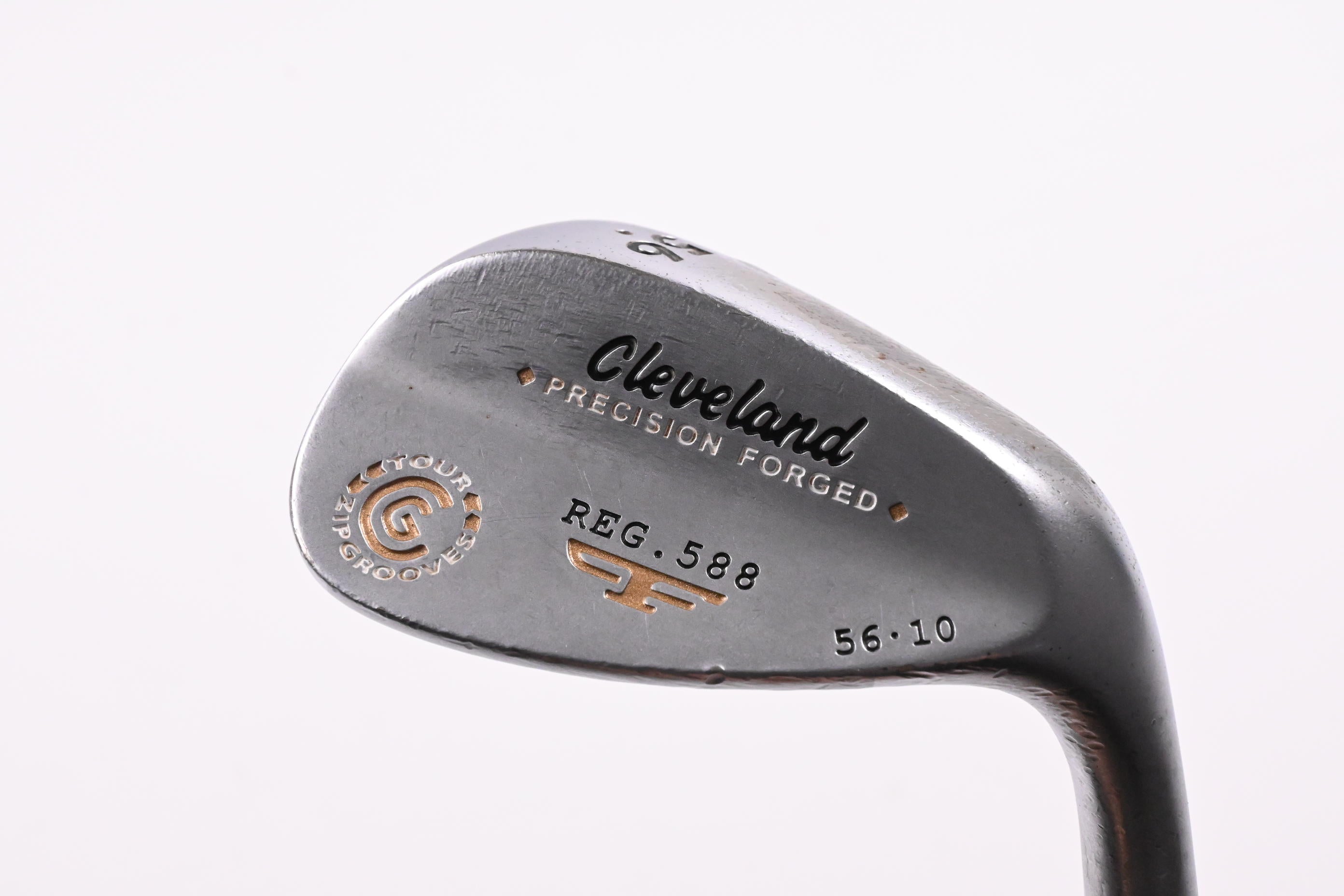 Cleveland 588 Precision Forged Sand Wedge / 56 Degree / Wedge Flex Shaft