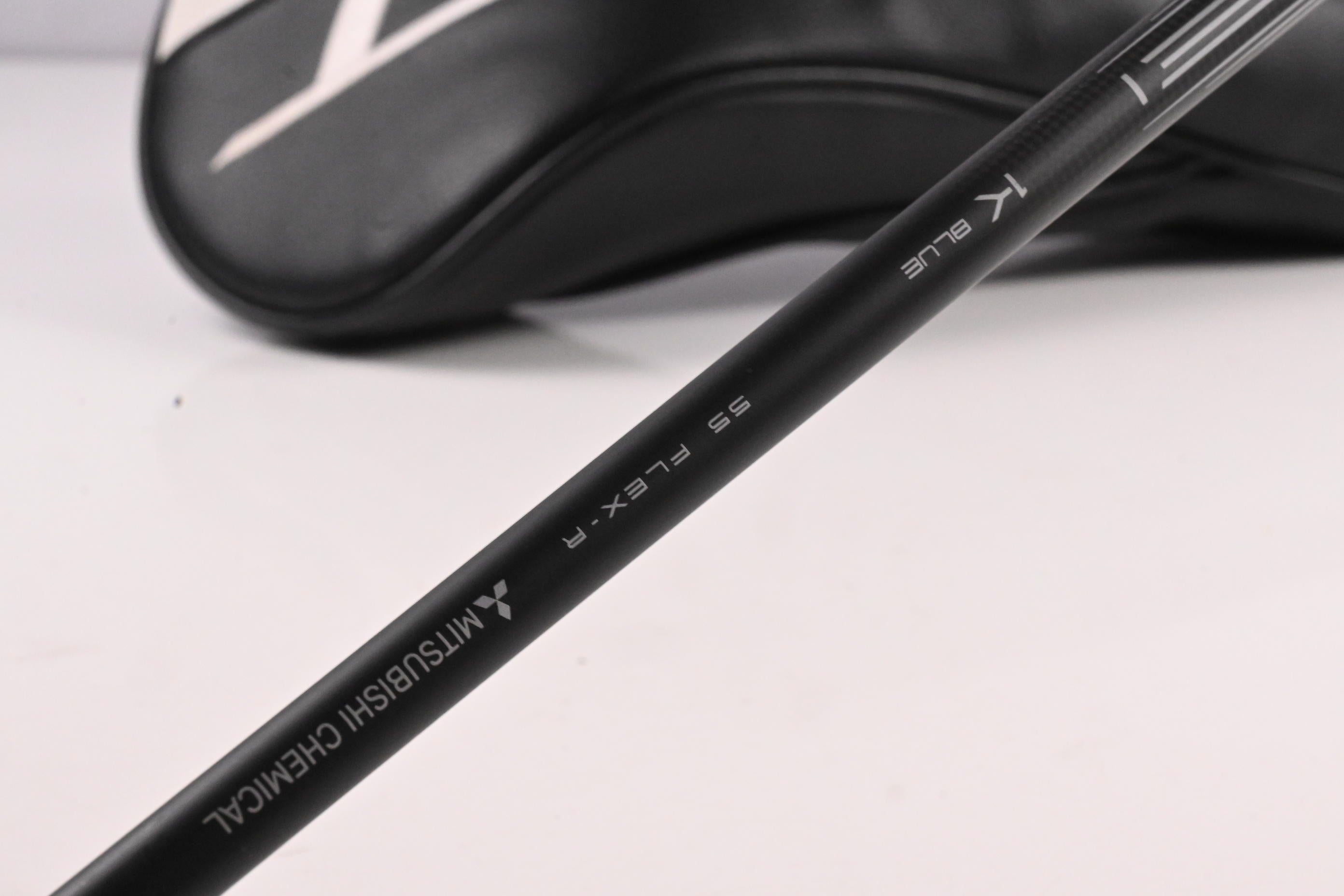 Titleist GT2 Driver / 10 Degree / Regular Flex Tensei 1K Blue 55 Shaft