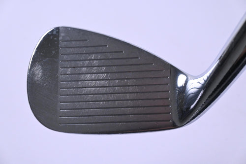 Titleist AP2 710 Pitching Wedge / 47 Degree / Stiff Flex Dynamic Gold S300 Shaft