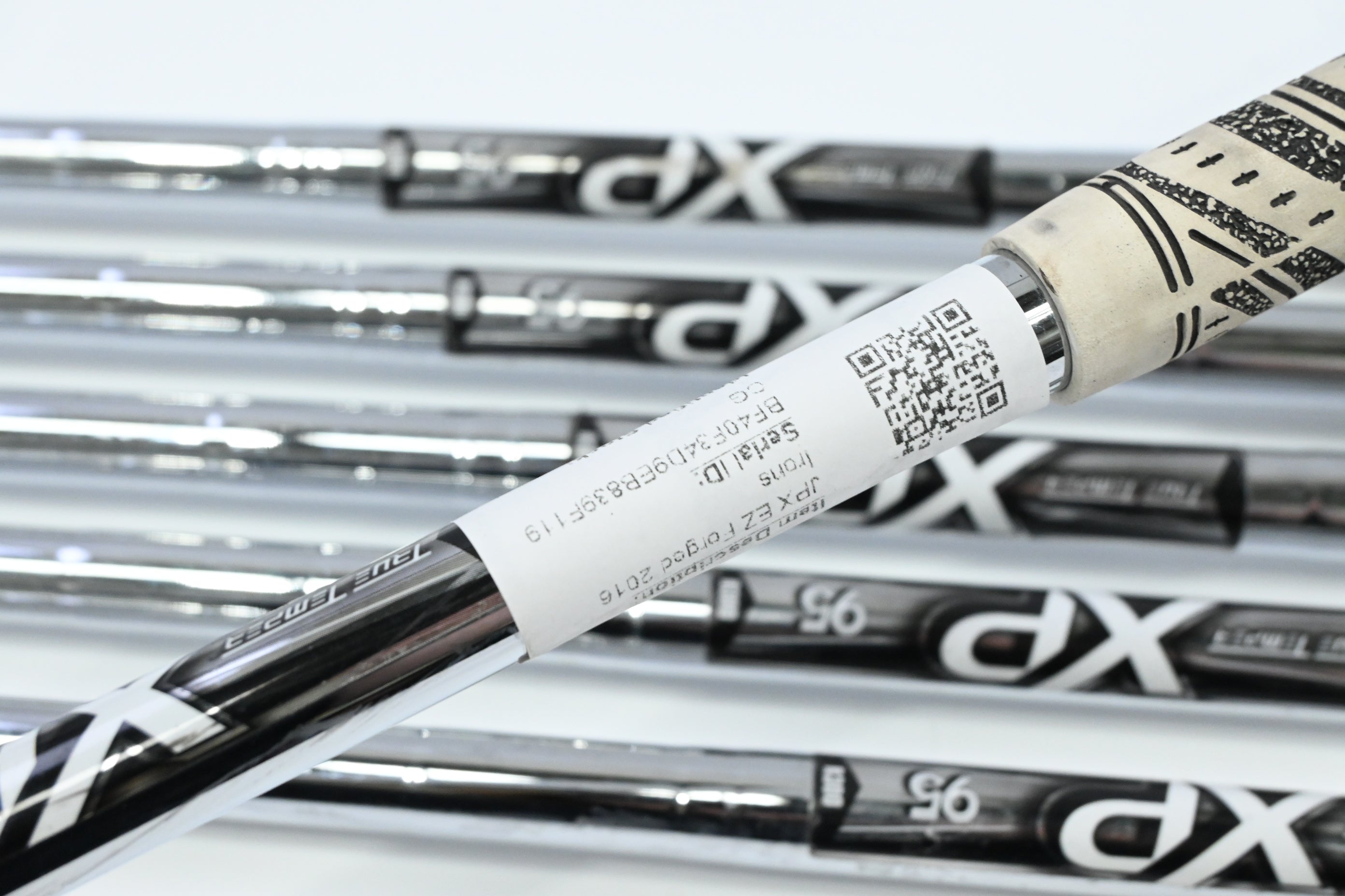 Mizuno JPX EZ Forged 2016 Irons / 5-PW / Regular Flex XP 95 R300 Shafts