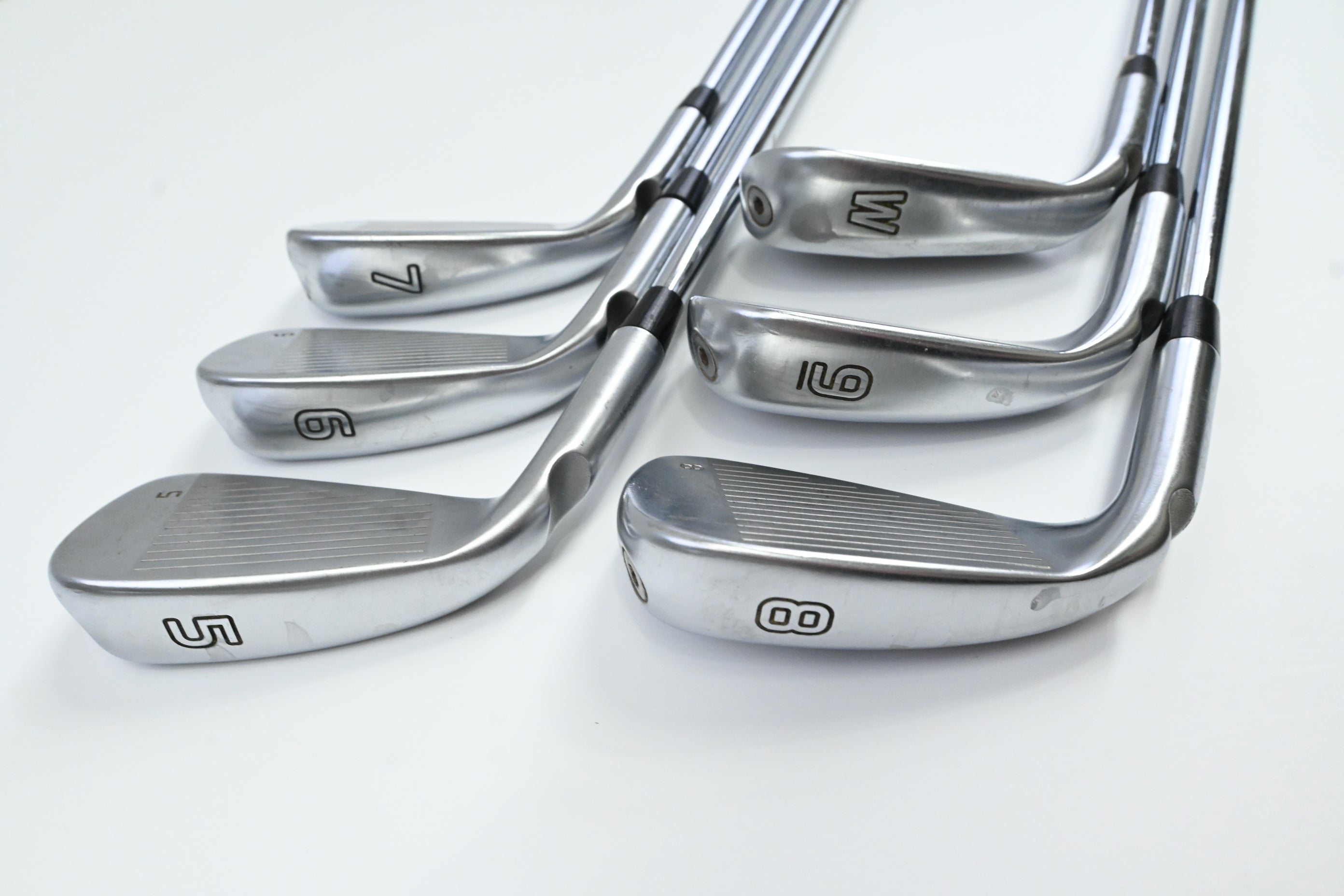 Ping G410 Irons / 5-PW / White Dot / Regular Flex N.S.PRO Modus 3 Tour 105