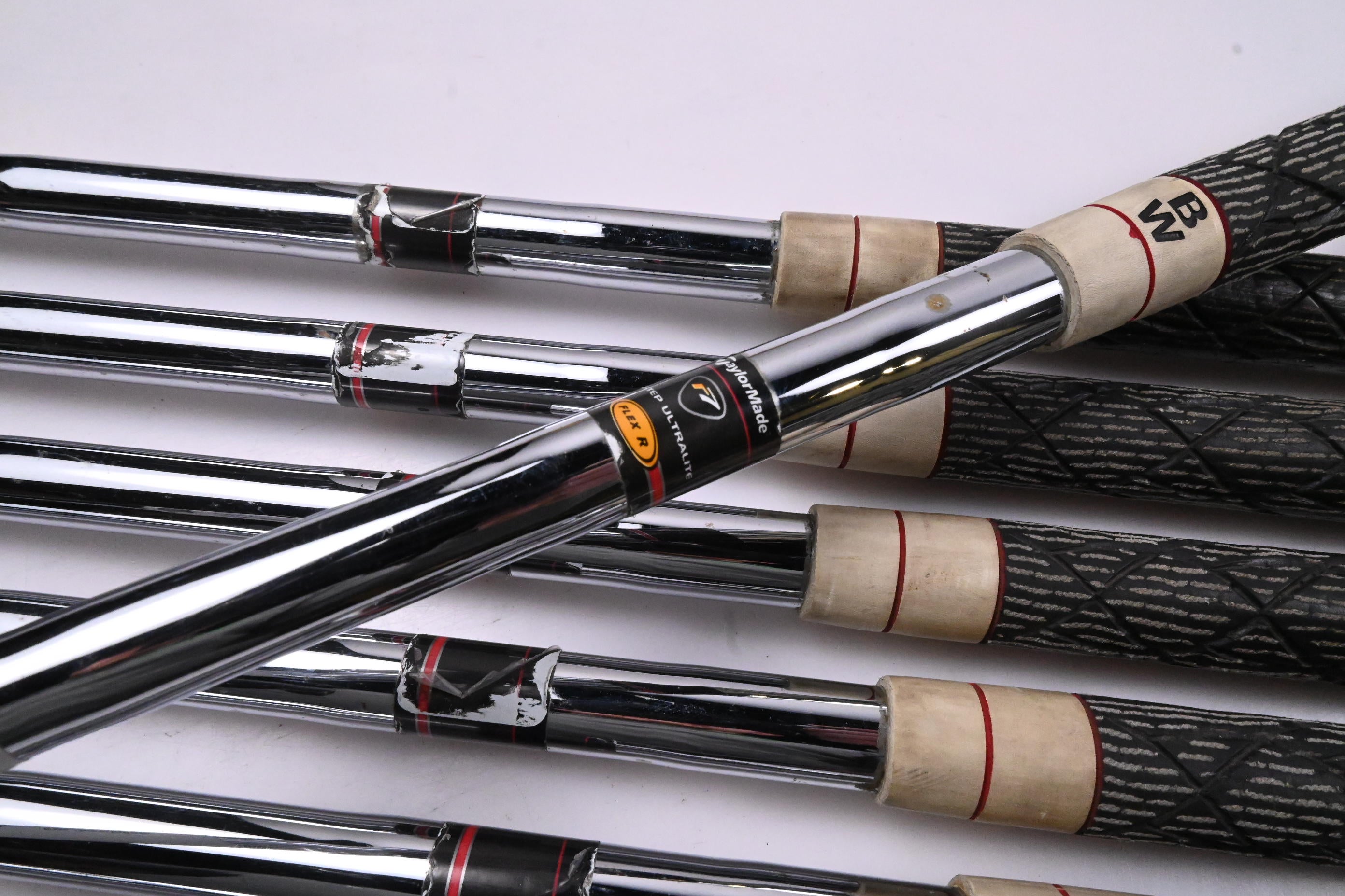 Taylormade R7 XD Irons / 3-PW / Regular Flex Taylormade Shafts