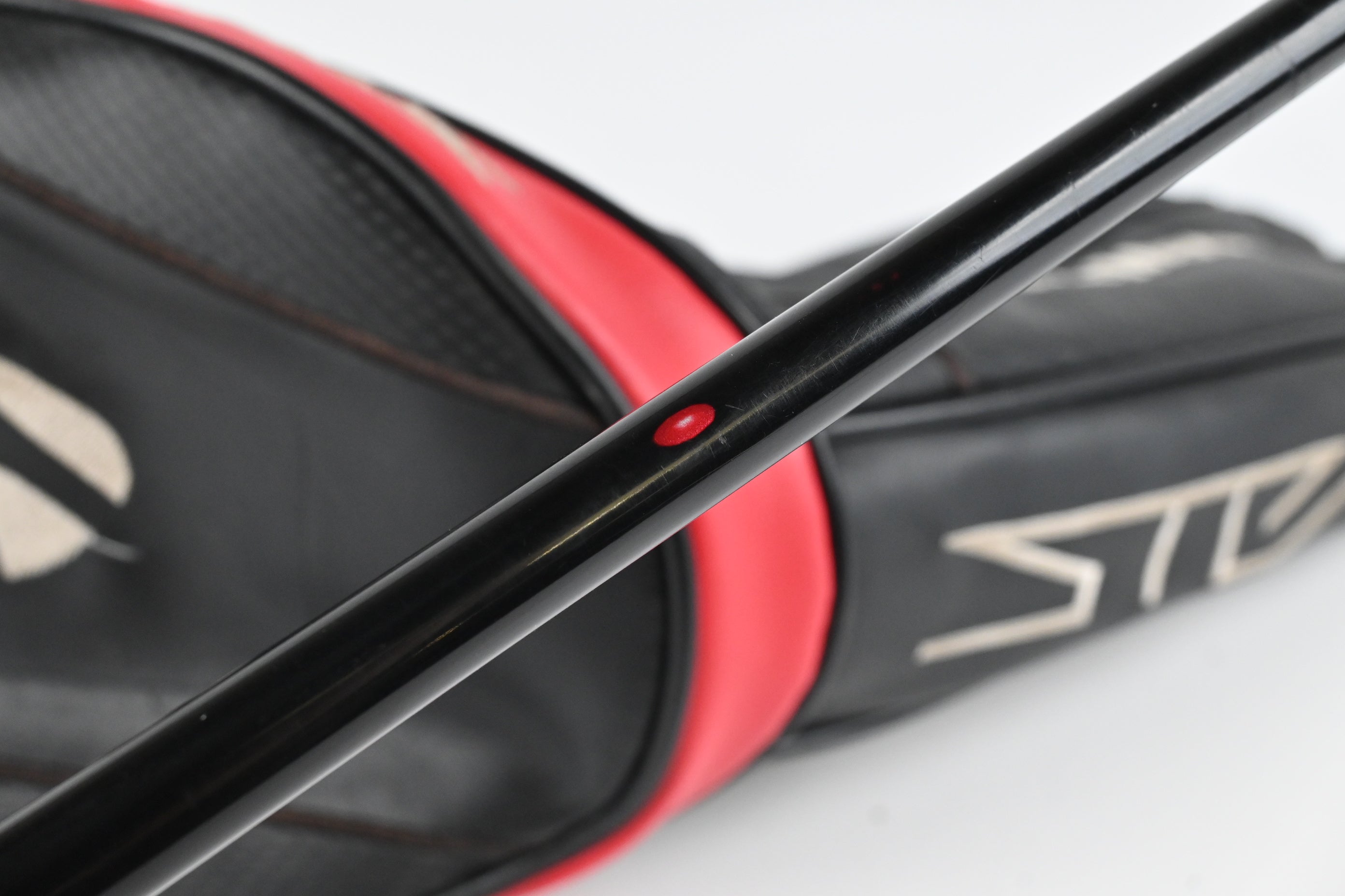 Taylormade Stealth Plus Driver / 9 Degree / Stiff Flex HZRDUS Smoke Red RDX 60
