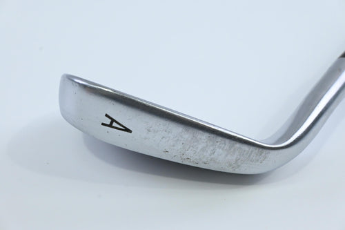 Taylormade Qi Gap Wedge / 48 Degree / Regular Flex Steel Shaft