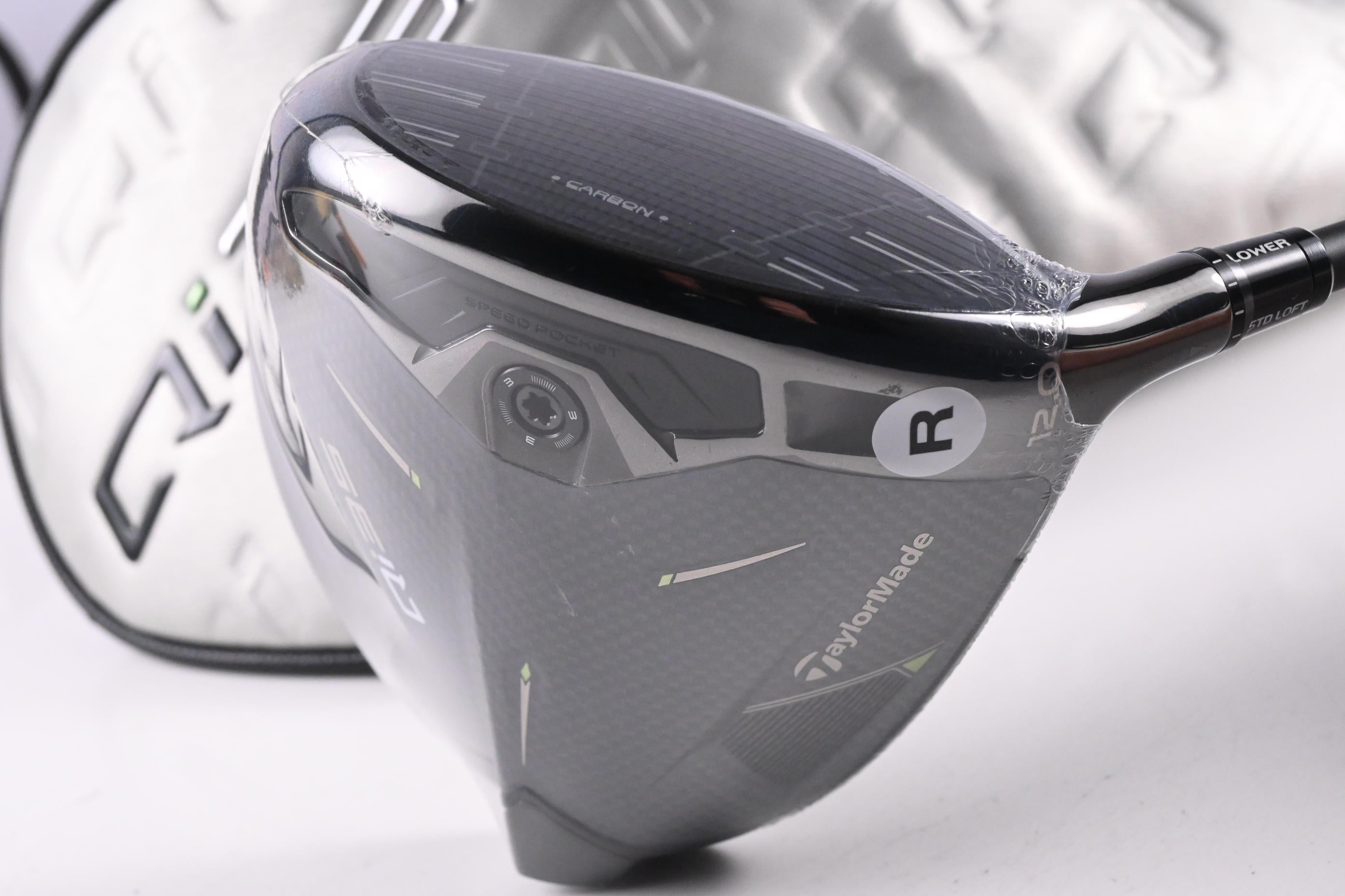 Taylormade Qi35 Max Lite Driver / 12 Degree / Regular Flex Fujikura Ventus Blue