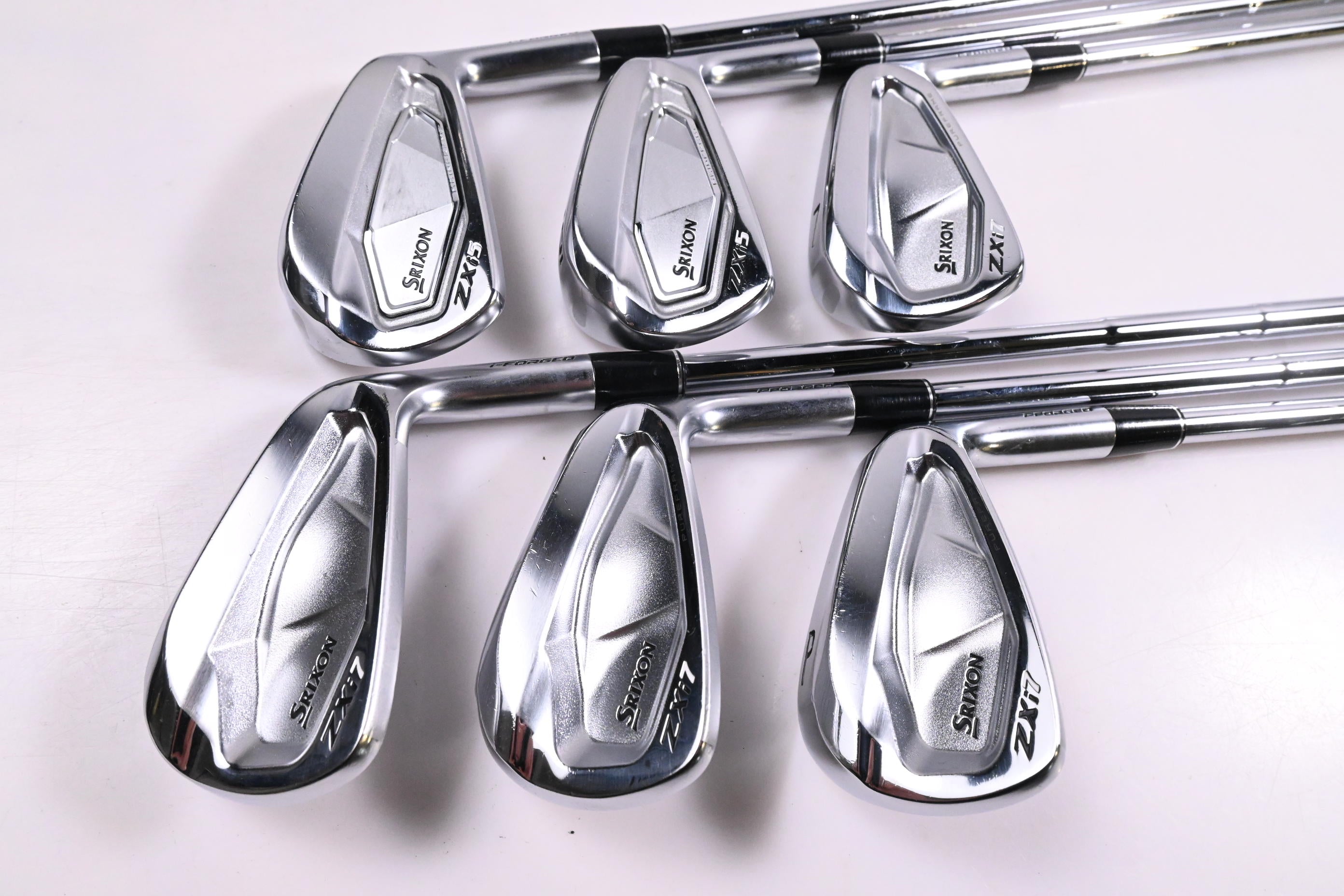 Srixon ZXi5/ZXi7 Irons / 5-PW / Stiff Flex Dynamic Gold Mid 115 S30 Shafts