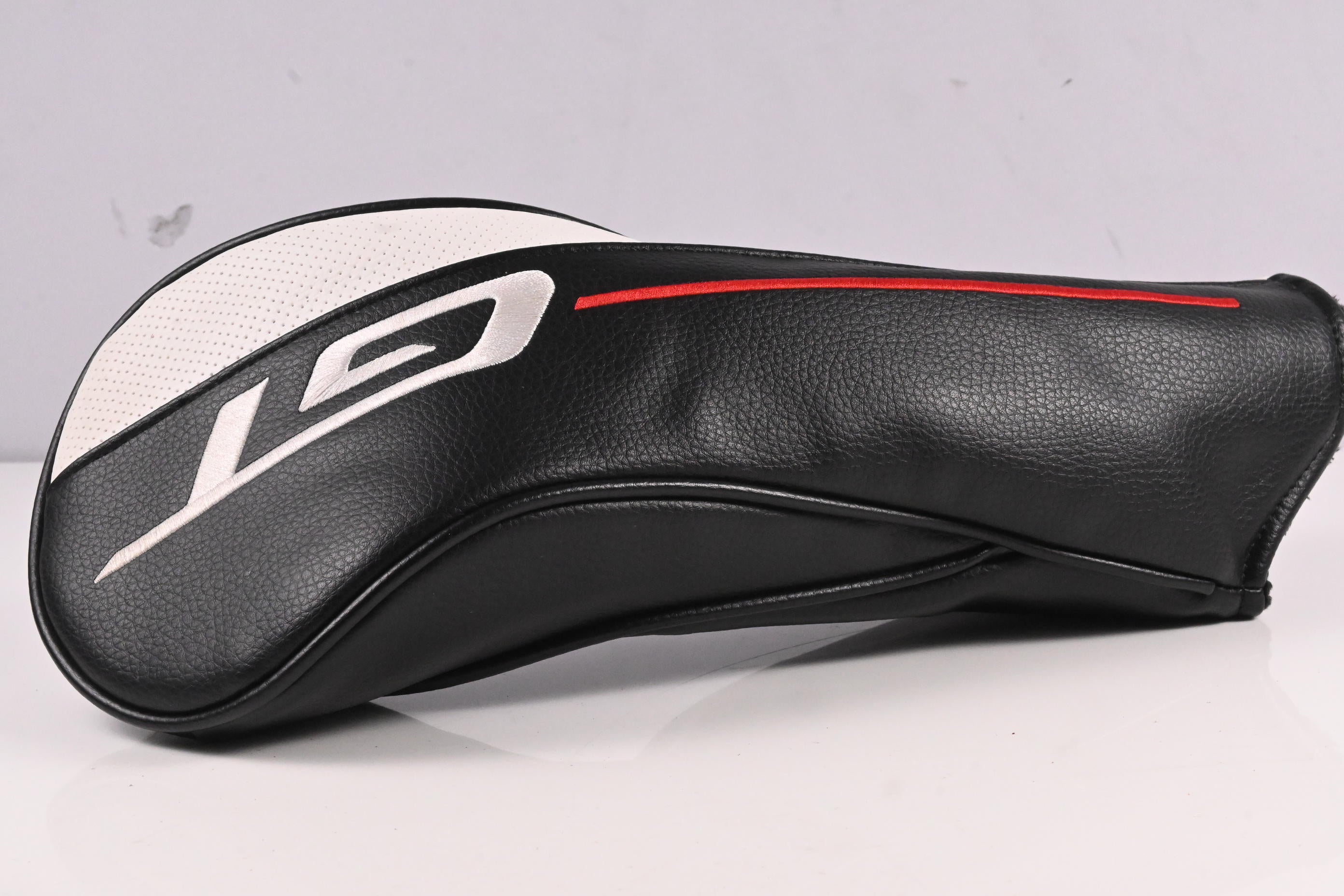 Titleist GT2 Driver / 10 Degree / Regular Flex Tensei 1K Blue 55 Shaft