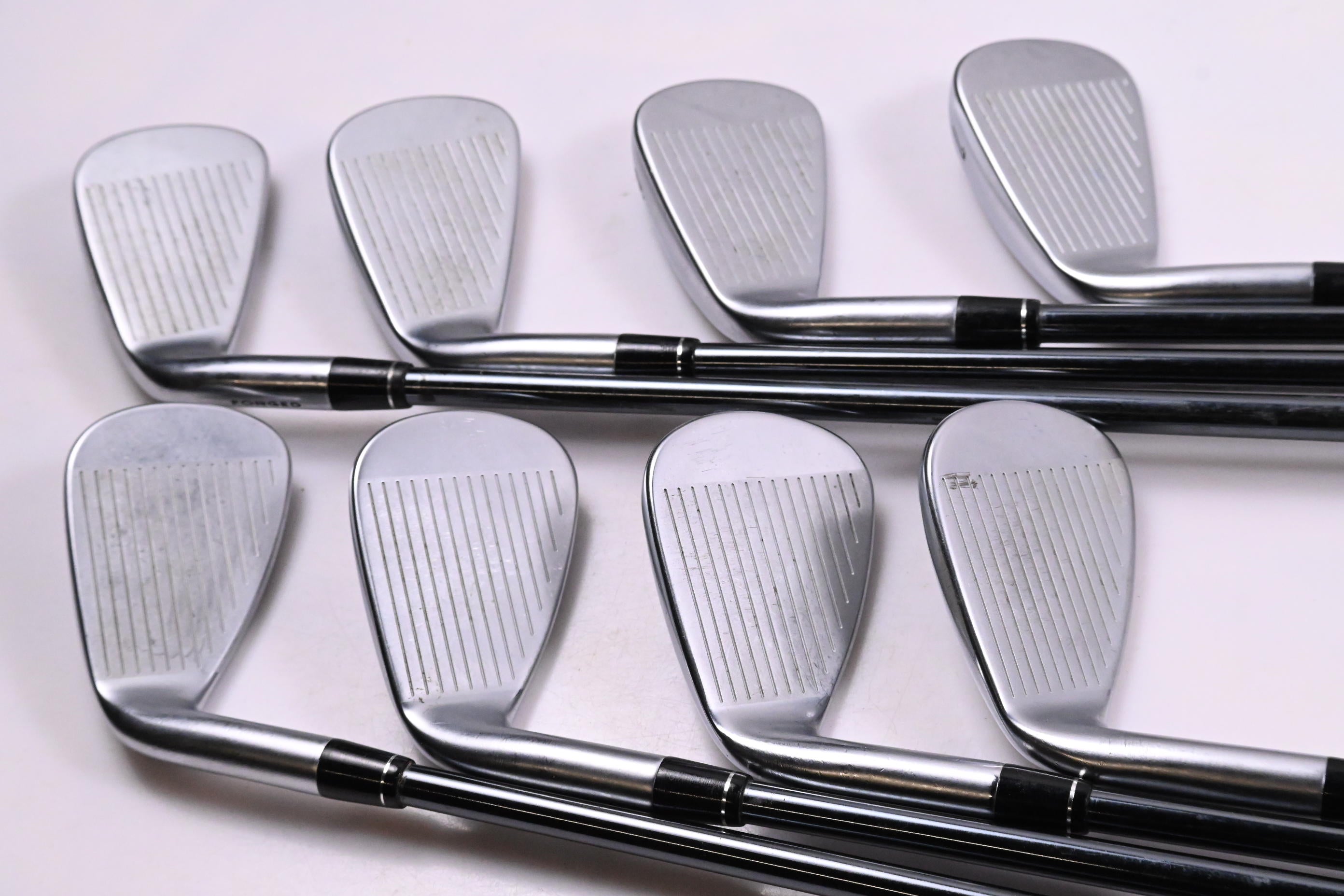 Callaway Apex 21 Irons / 4-PW+AW / Regular Flex UST Recoil Dart 65 Shafts