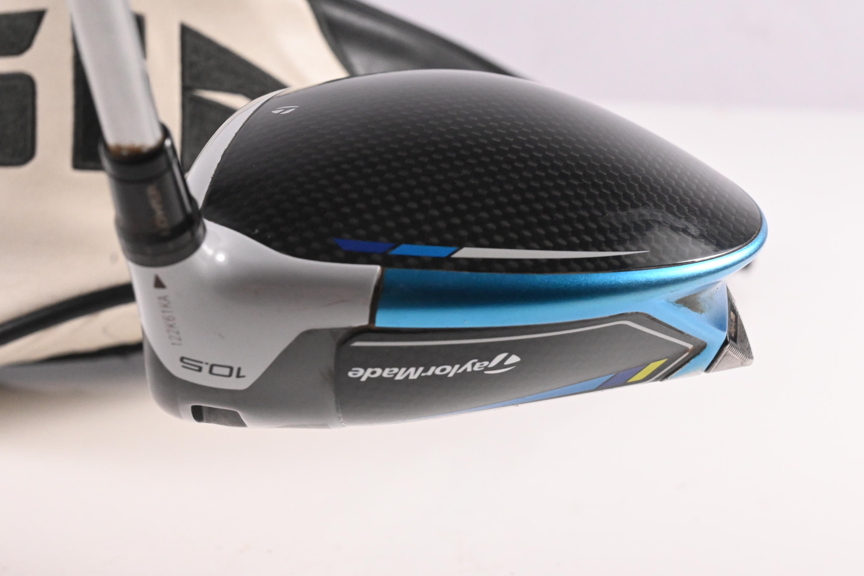 Taylormade SIM2 Max Driver / 10.5 Degree / Stiff Flex Kuro Kage Silver 60 Shaft