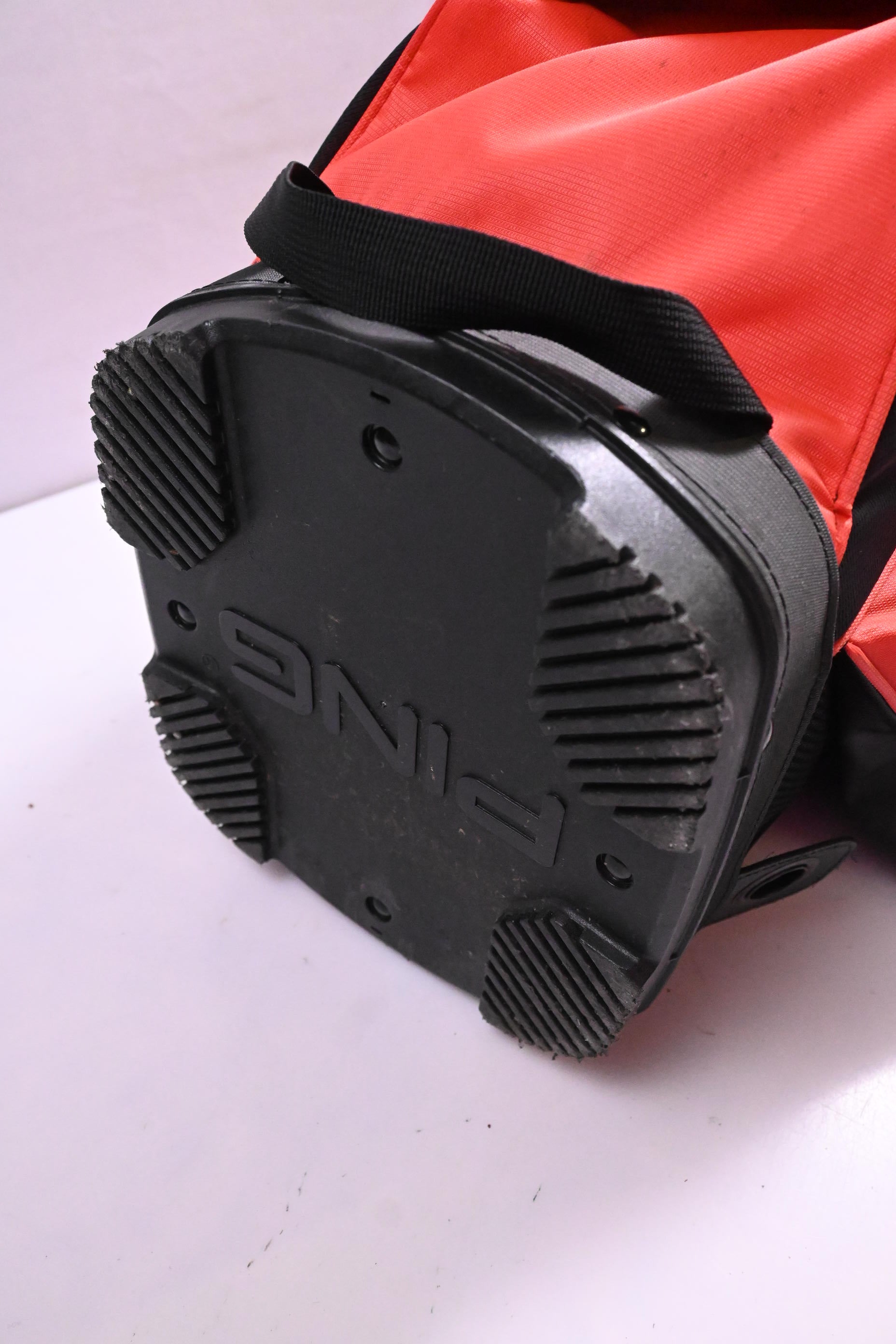Ping Pioneer Monsoon Cart Bag / 15-Way Divider / Red, Black