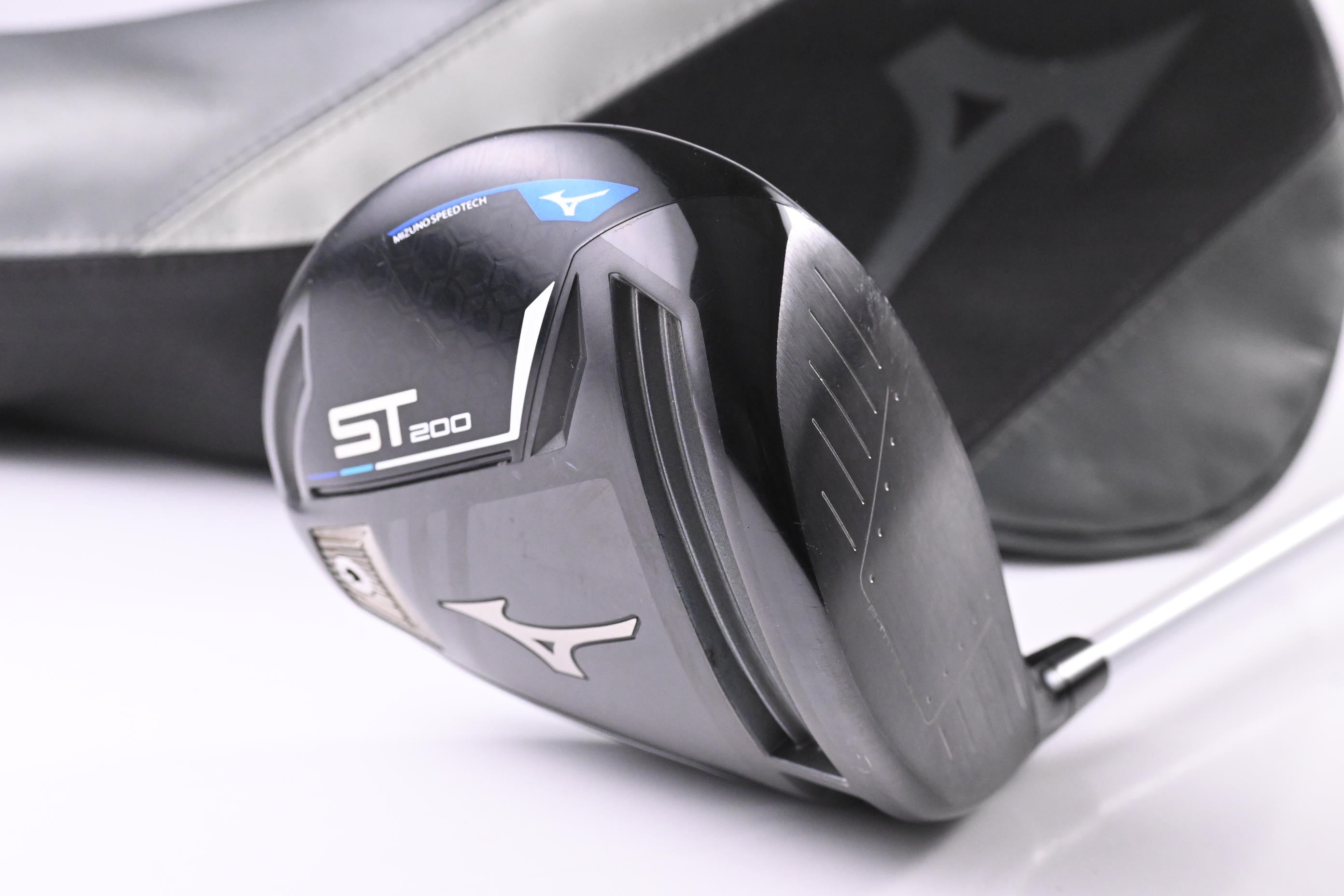 Mizuno ST200 Driver / 10.5 Degree / Stiff Flex Aldila Ascent 50 Shaft