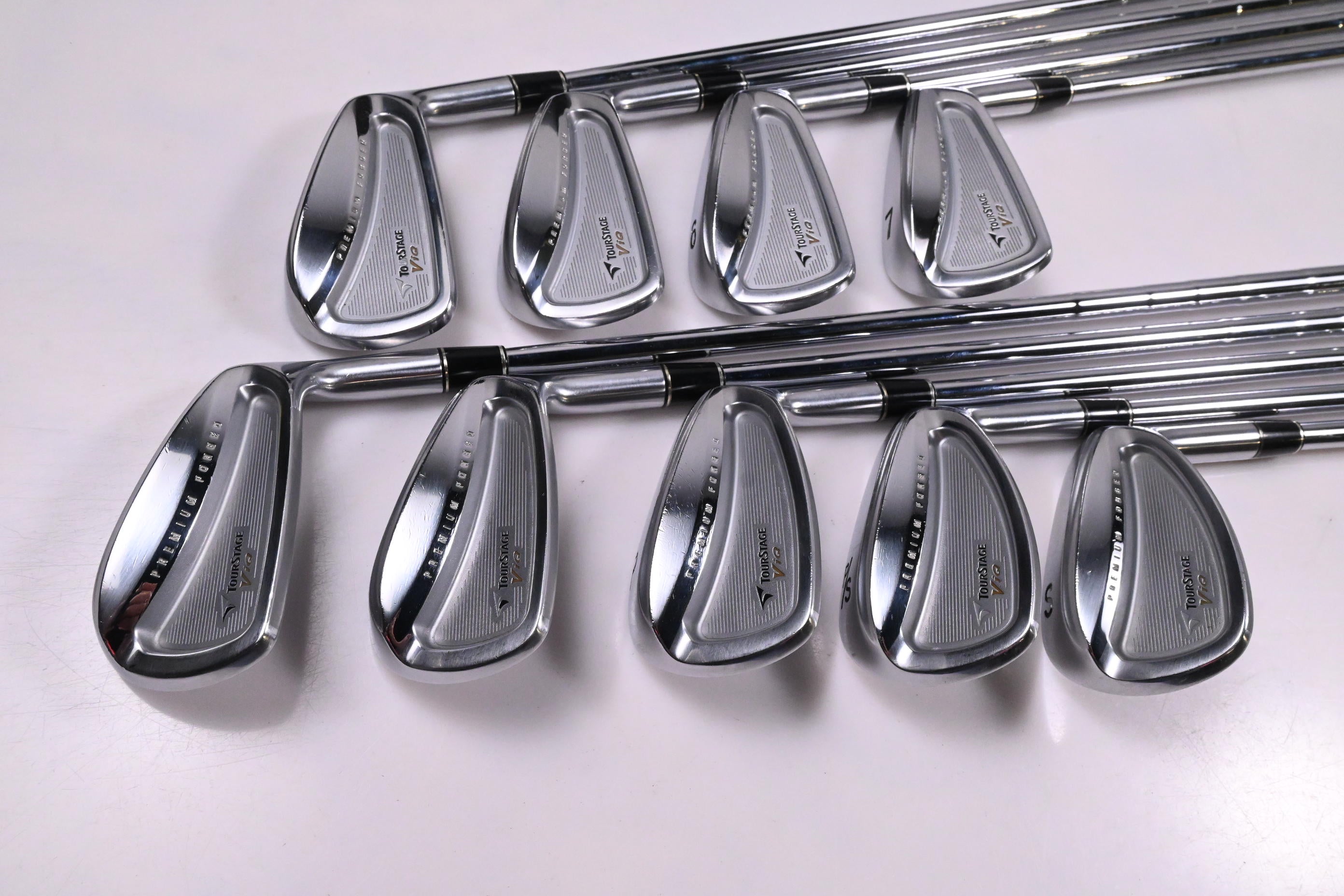 Tourstage VIQ Irons / 4-PW+GW+SW / Regular Flex N.S.Pro 950GH Shafts