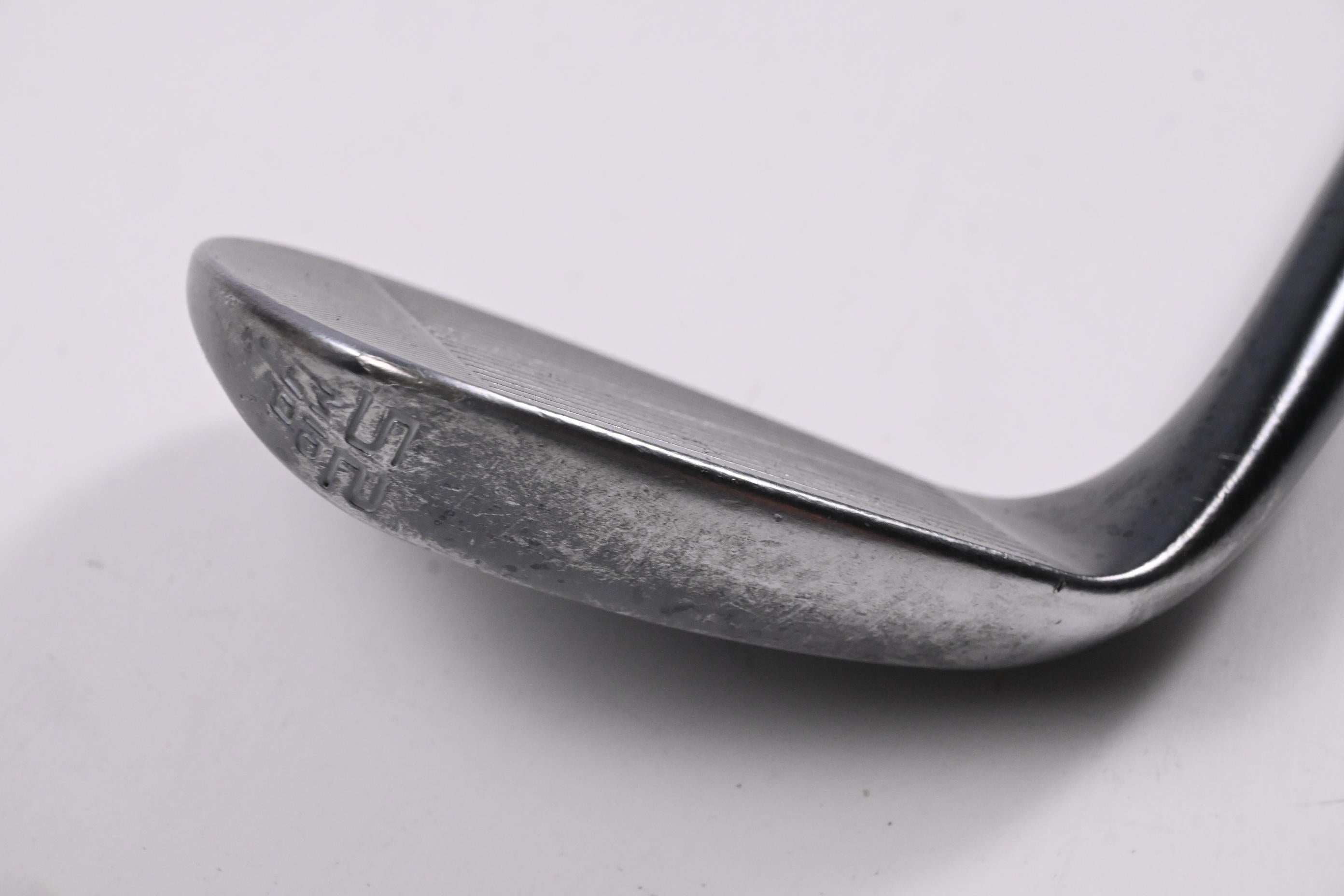 Cleveland RTX ZipCore Gap Wedge / 52 Degree / Wedge Flex Dynamic Gold Spinner