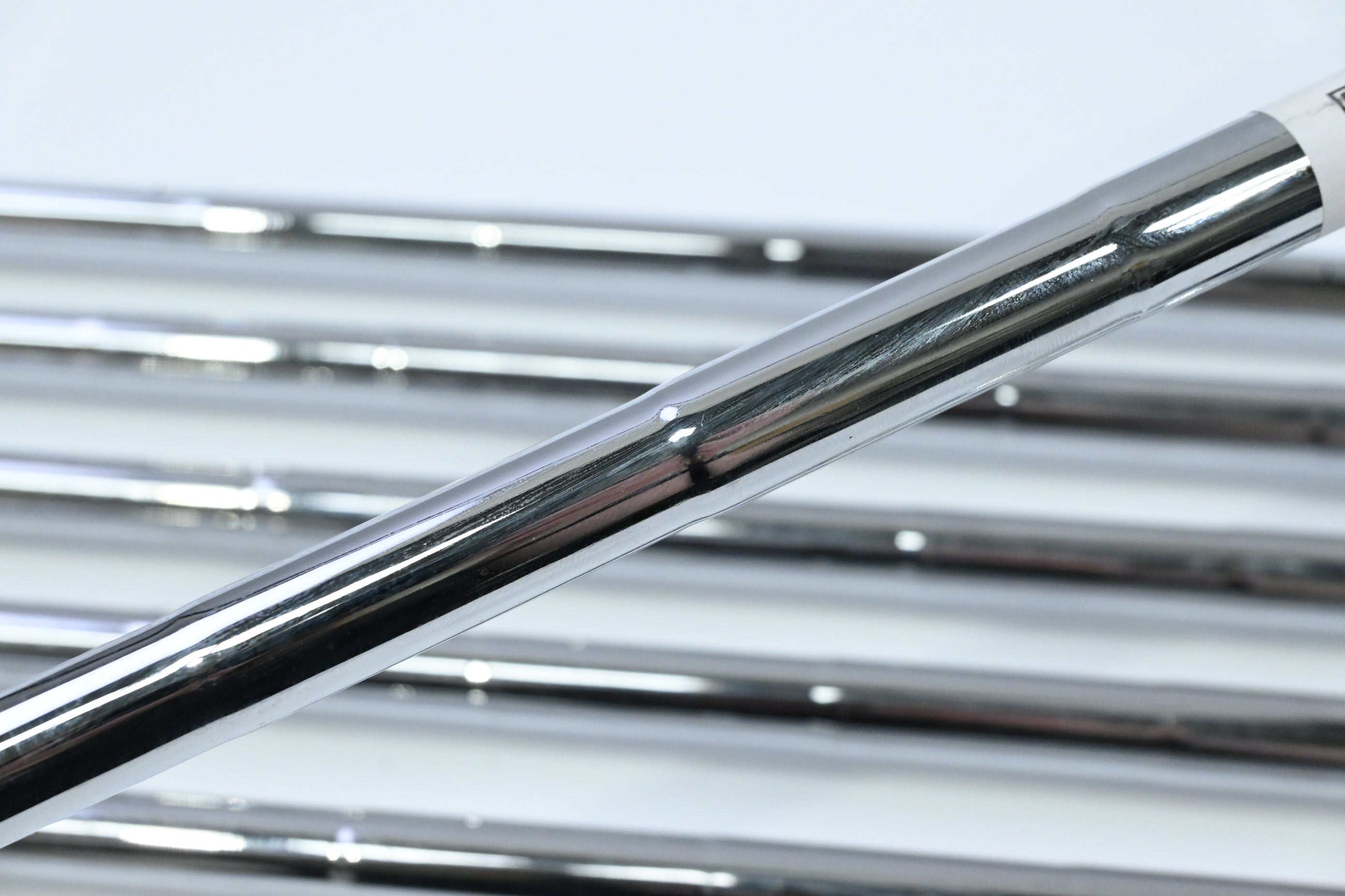 Left Hand Wilson X31 Advantage Irons / 6-PW+SW / Regular Flex Steel Shafts