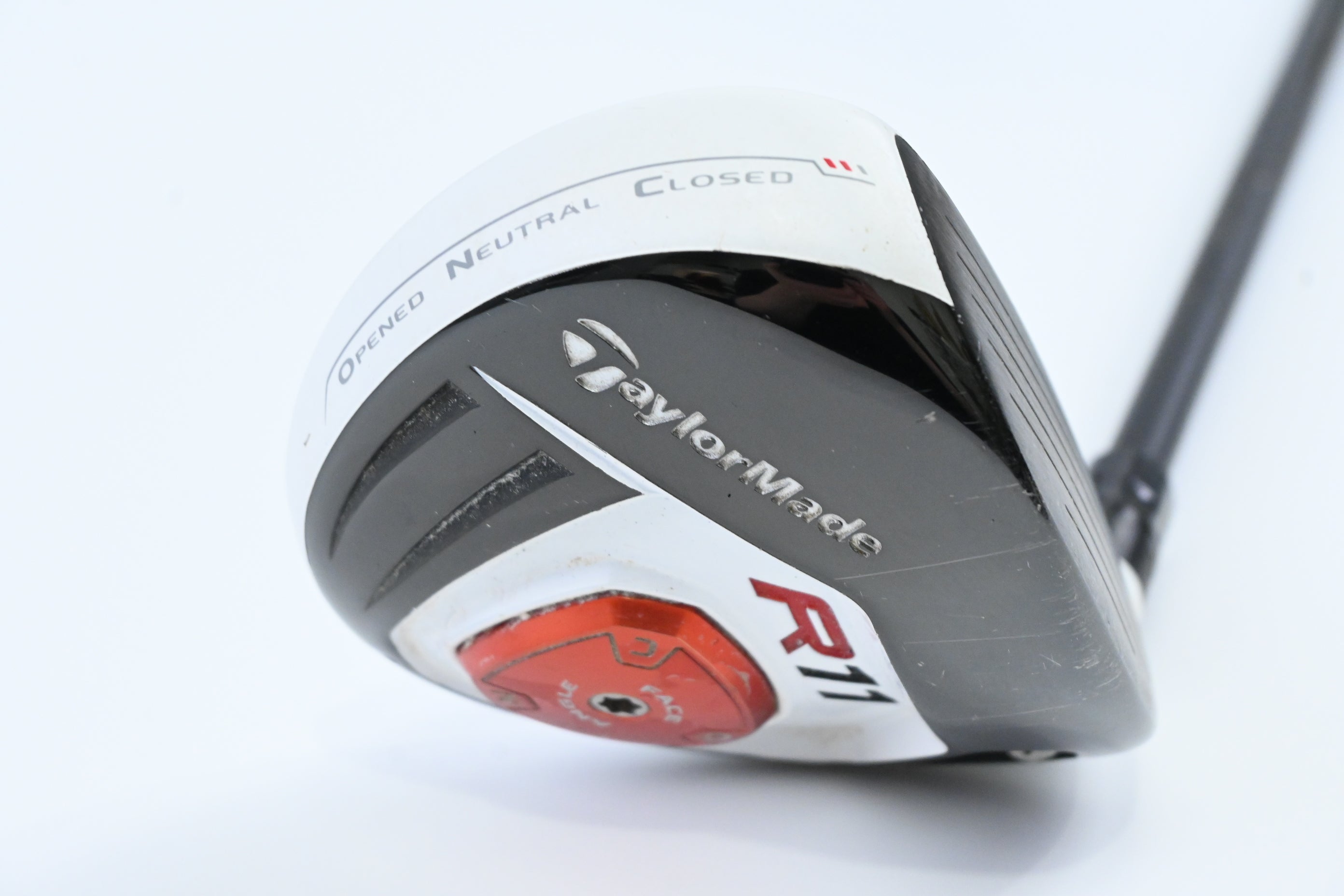Taylormade R11 #3 Wood / 15.5 Degree / Stiff Flex Fujikura Blur 70 Shaft