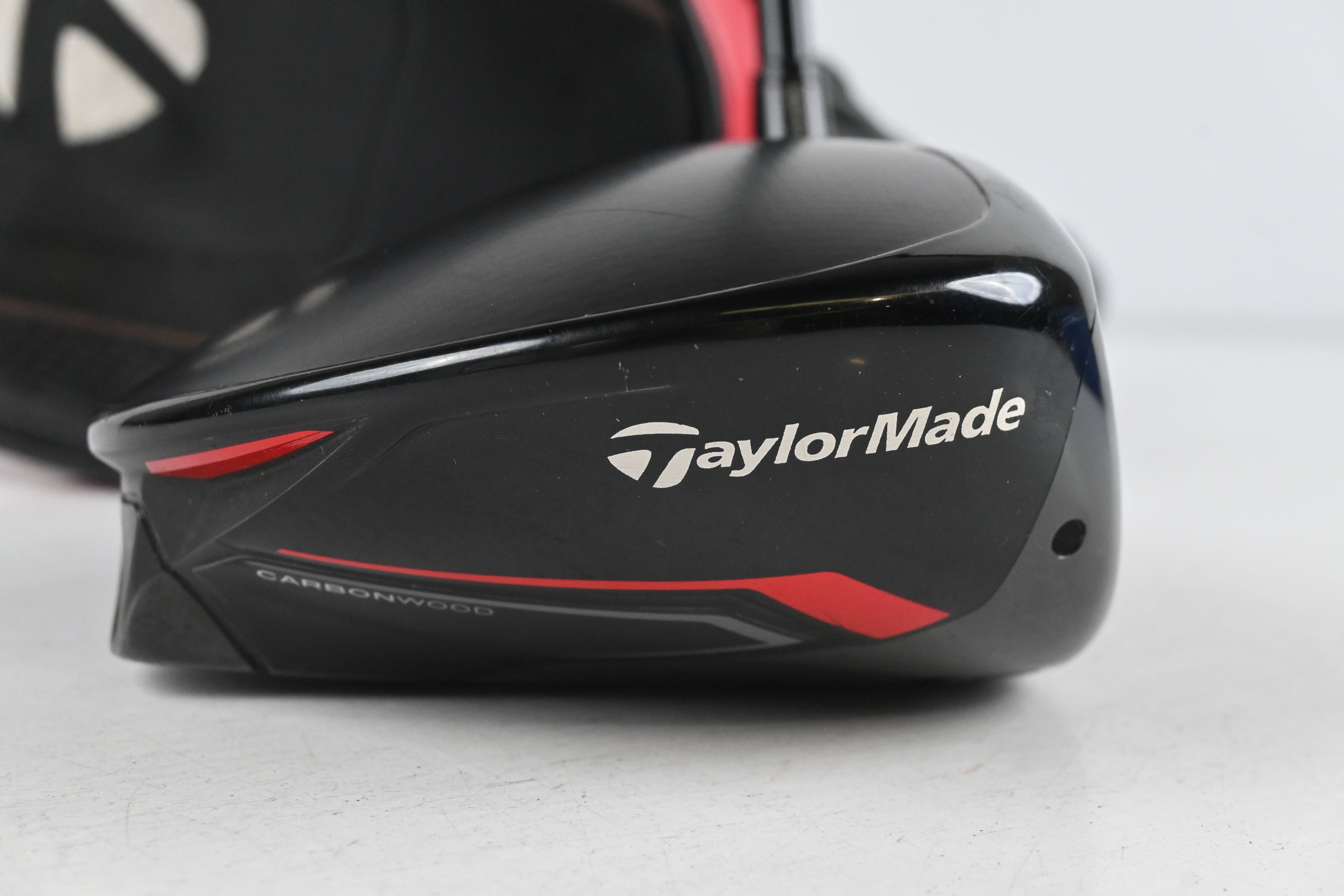 Taylormade Stealth Driver / 9 Degree / Regular Flex Kuro Kage Silver TiNi 60