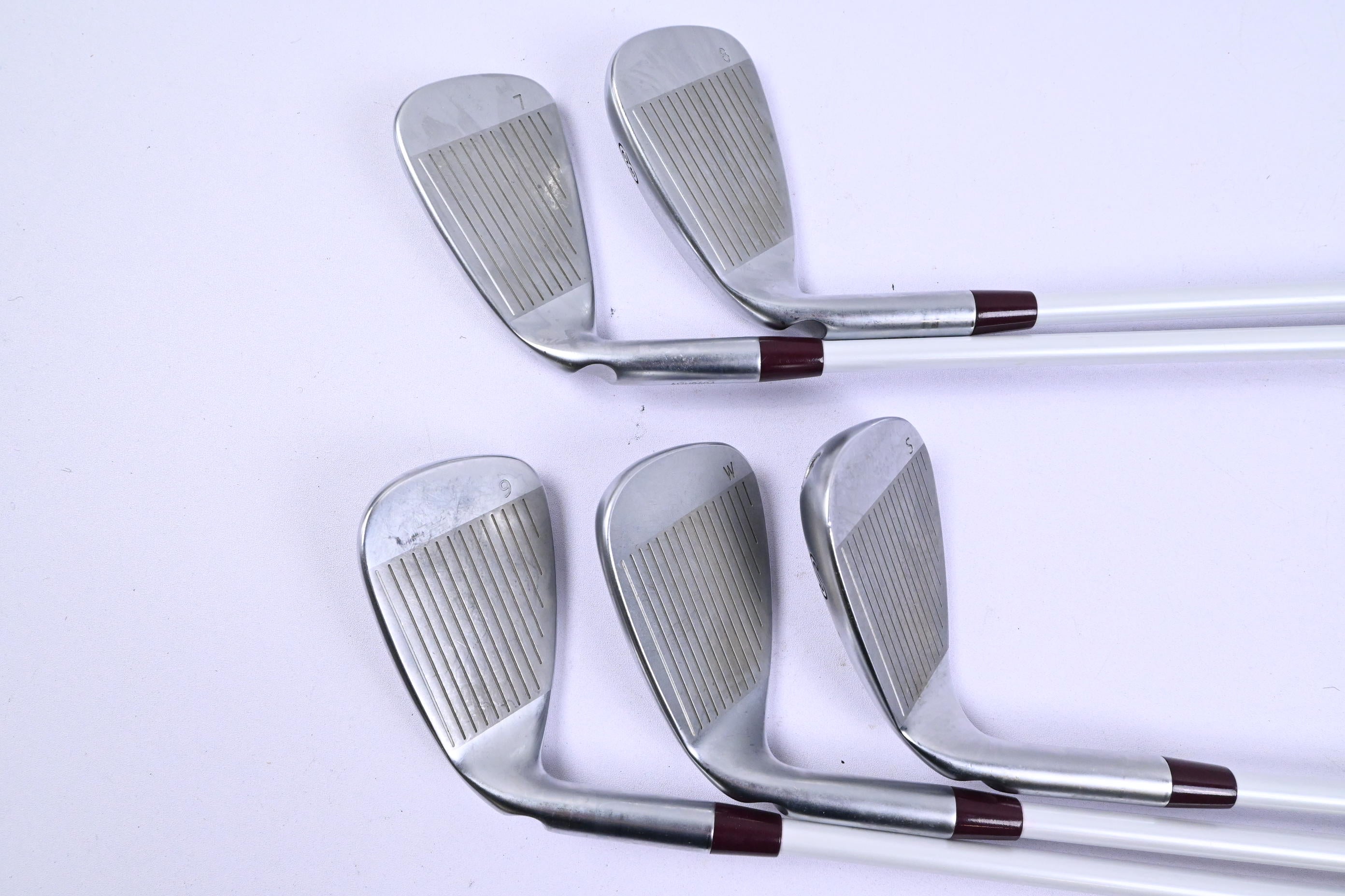 Ladies Ping G Le2 Irons / 7-PW+SW / Red Dot / Ladies Flex Ping ULT240 Shaft