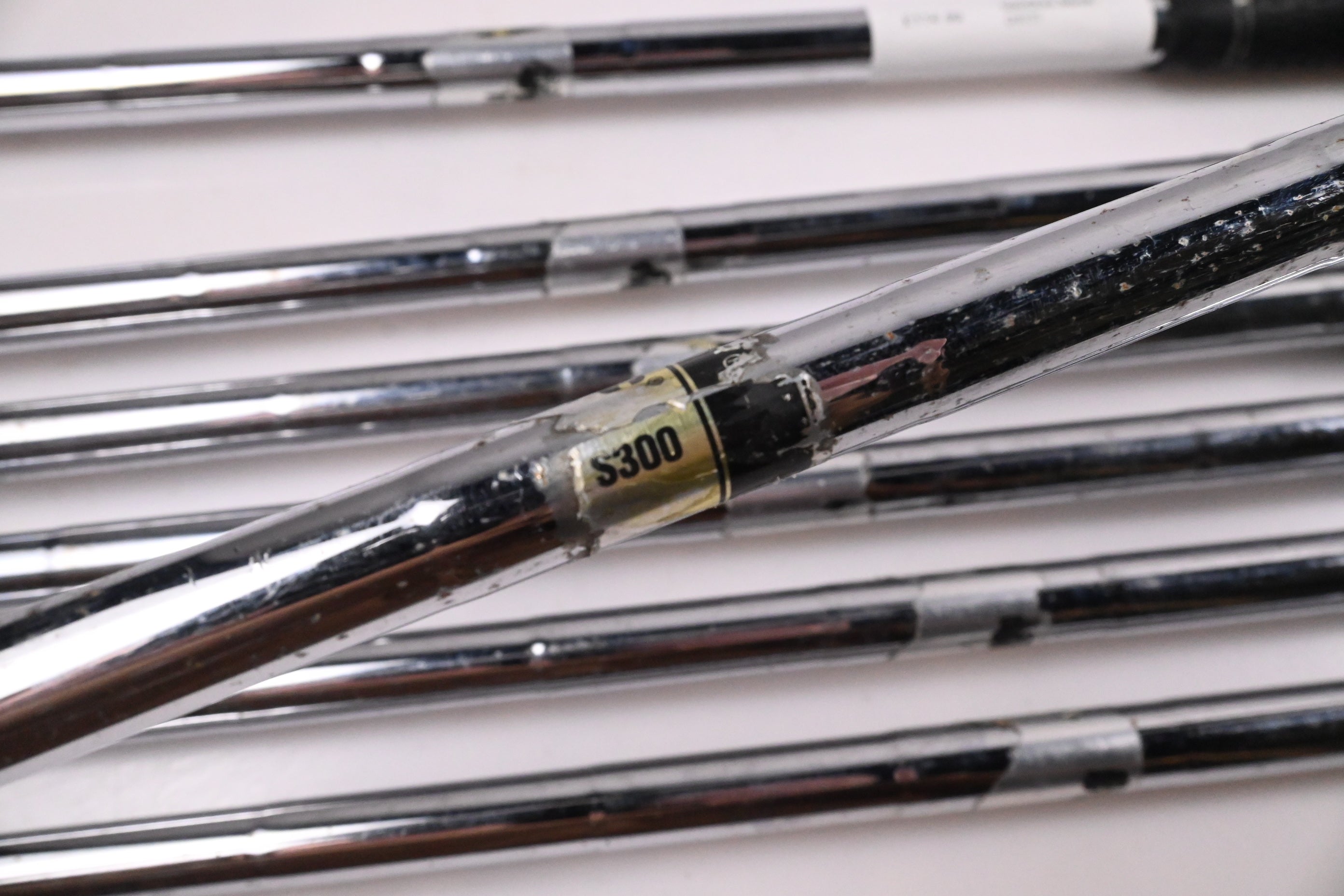Mizuno MP-30 Irons / 4-PW / Stiff Flex Dynamic Gold Shafts