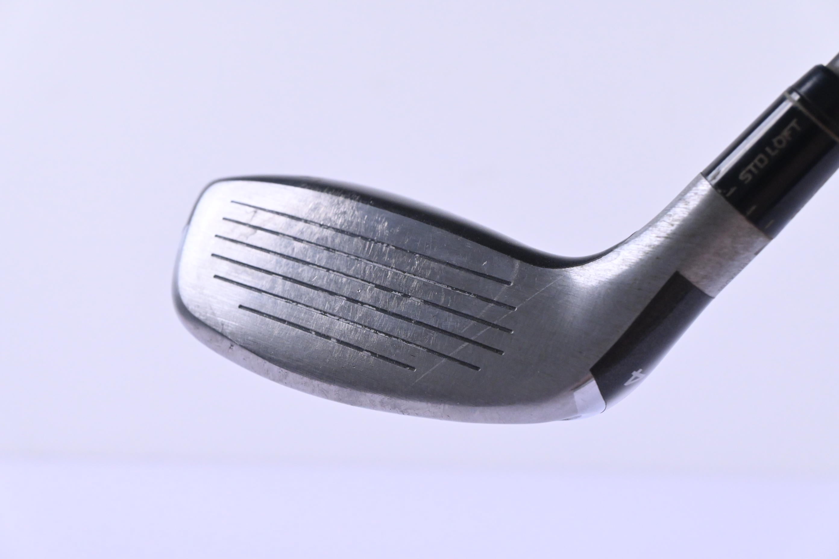 Taylormade SLDR #4 Hybrid / 21 Degree / Regular Flex Fujikura Speeder 82 H Shaft