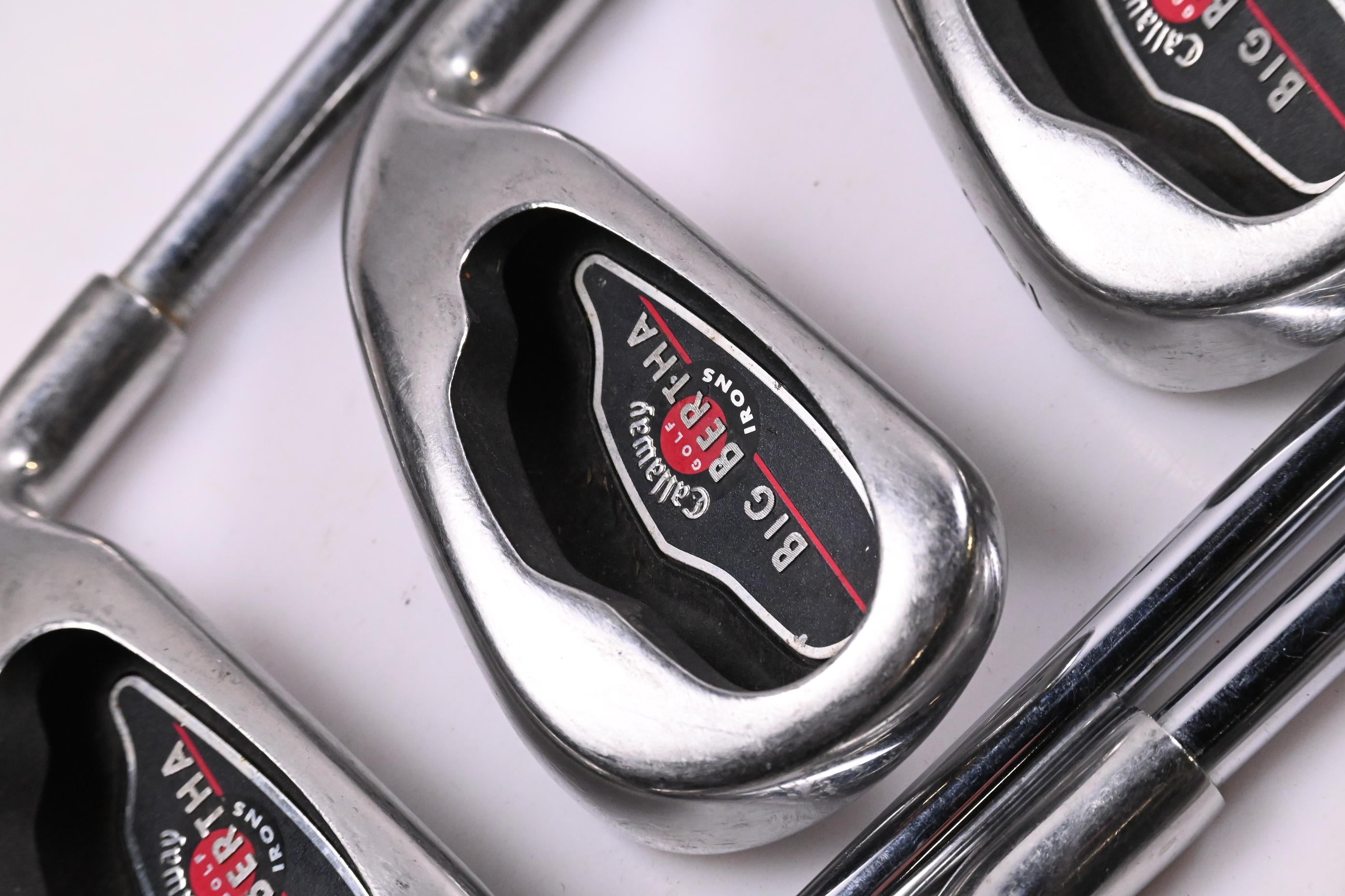 Callaway Big Bertha 2004 Irons / 4-PW+SW / Uniflex Callaway Big Bertha Shafts