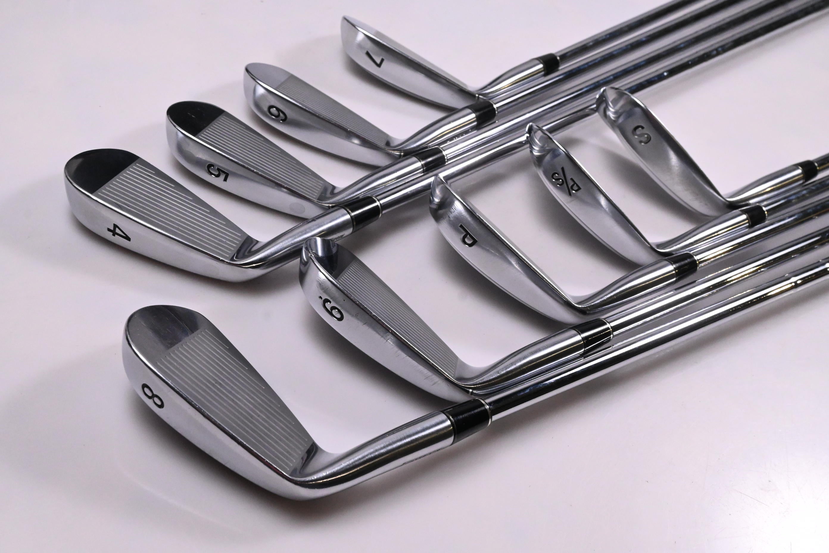 Tourstage VIQ Irons / 4-PW+GW+SW / Regular Flex N.S.Pro 950GH Shafts