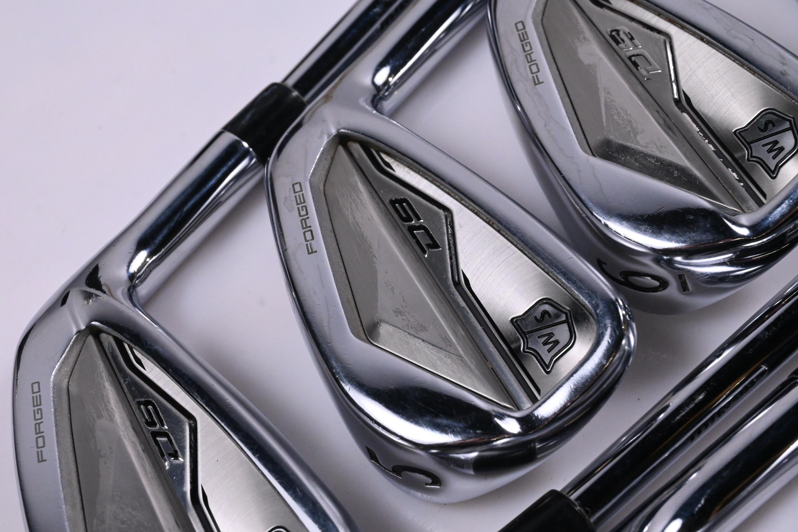 Wilson D9 Forged Irons / 4-PW+GW / Stiff Flex Dynamic Gold 105 S300 Shafts