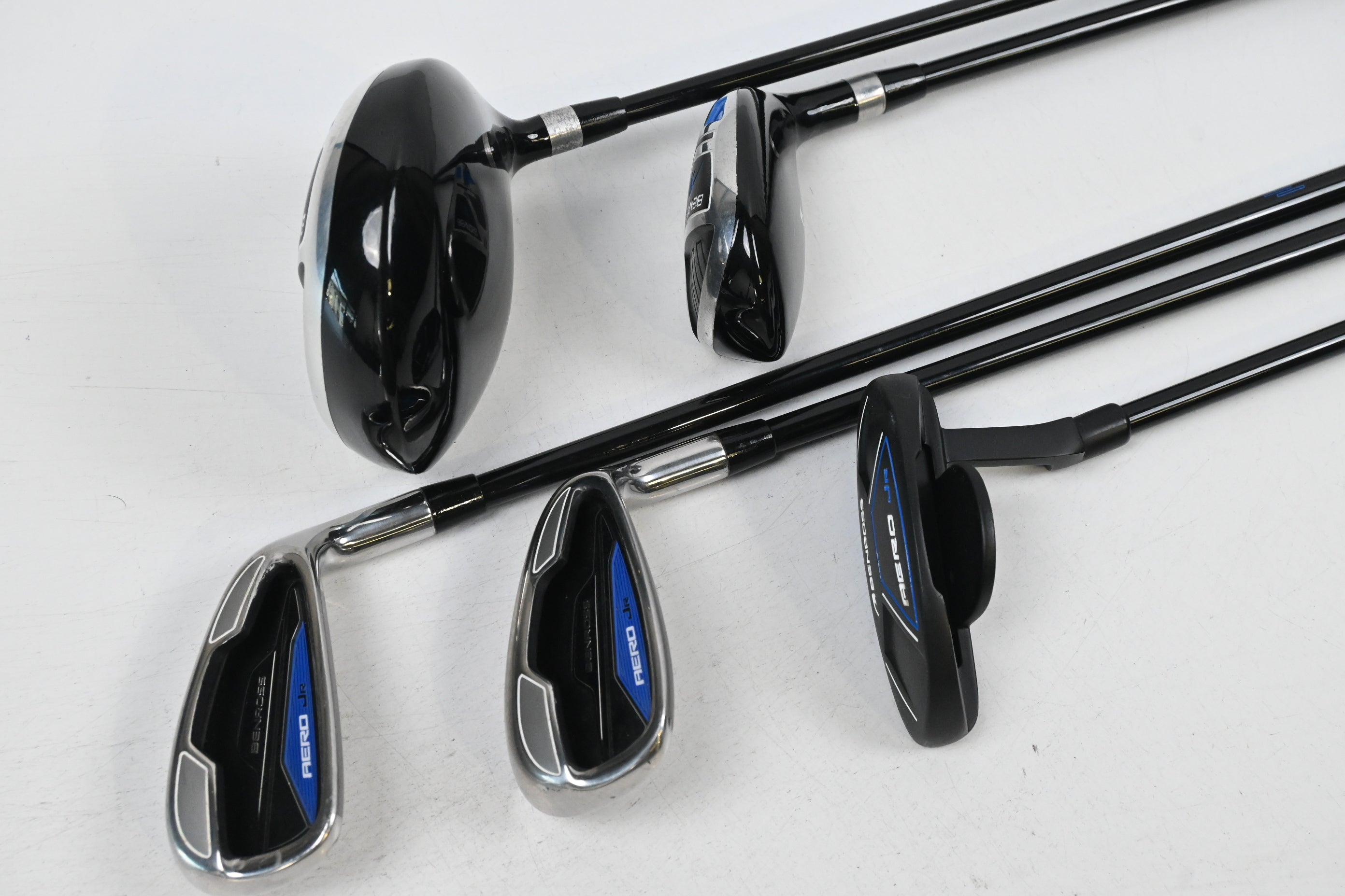 Junior Benross Aero JR Package Set / Woods, Irons, Putter, Bag