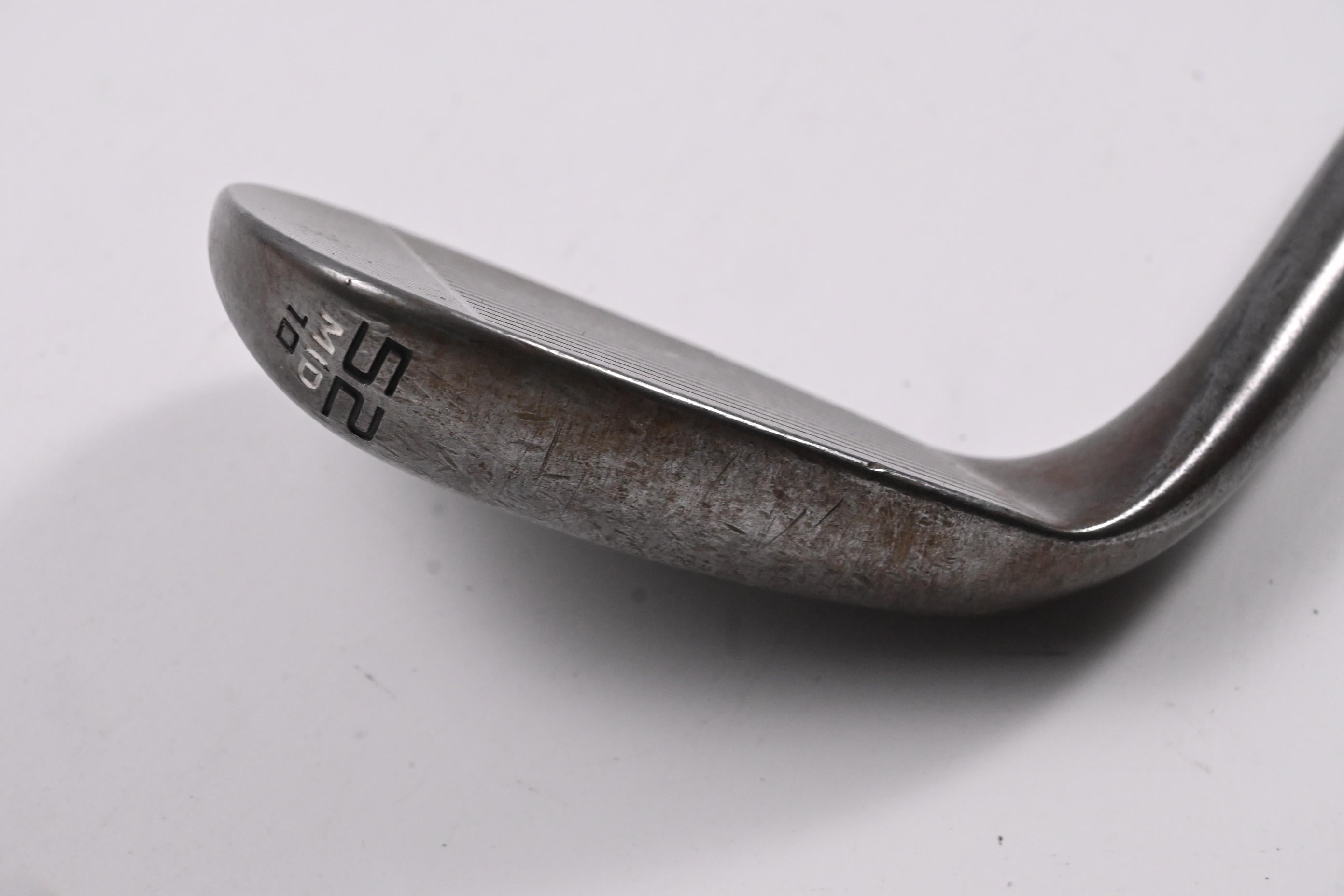 Cleveland RTX ZipCore Gap Wedge / 52 Degree / Wedge Flex Dynamic Gold Spinner
