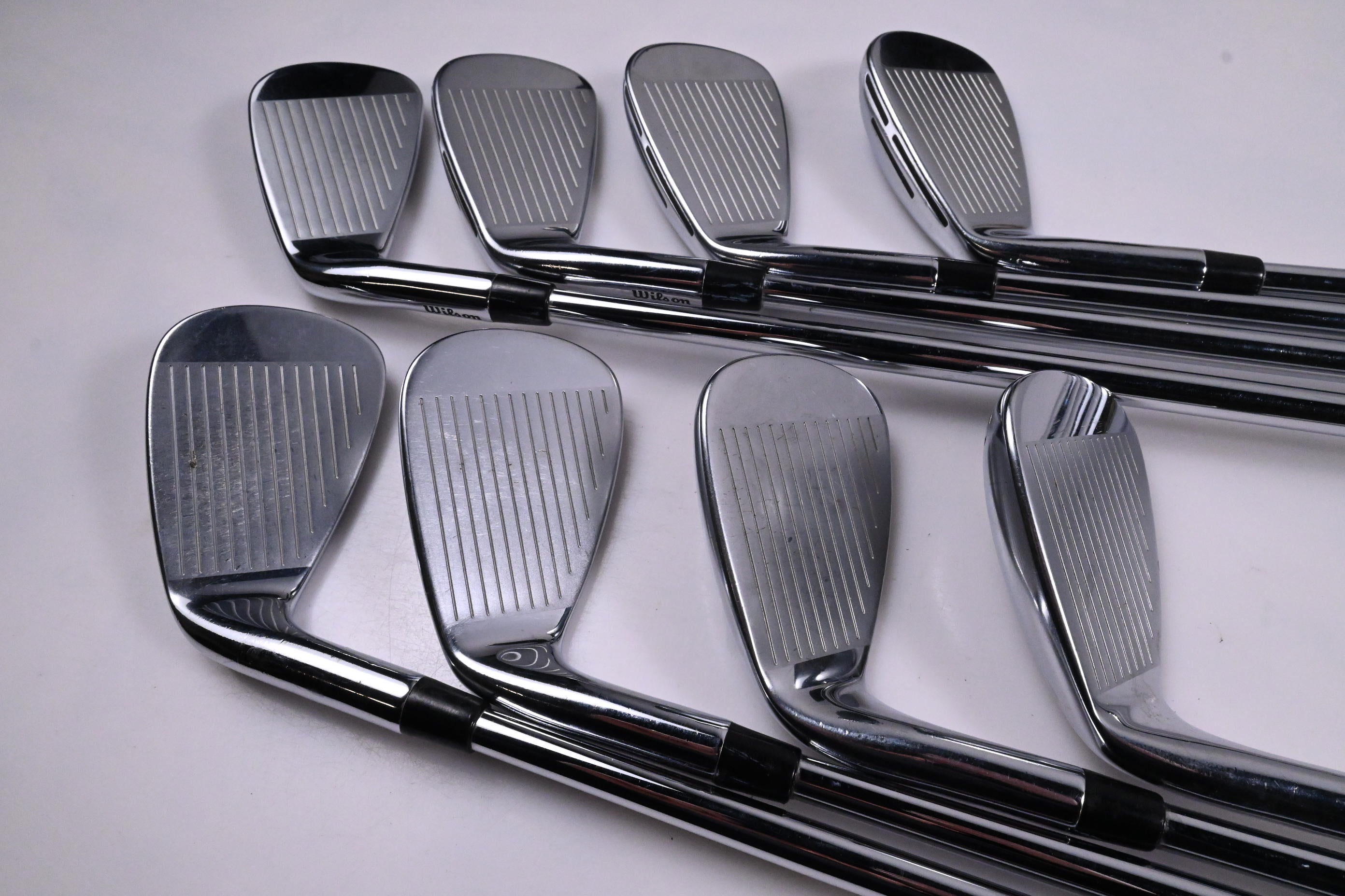 Wilson D9 Forged Irons / 4-PW+GW / Stiff Flex Dynamic Gold 105 S300 Shafts