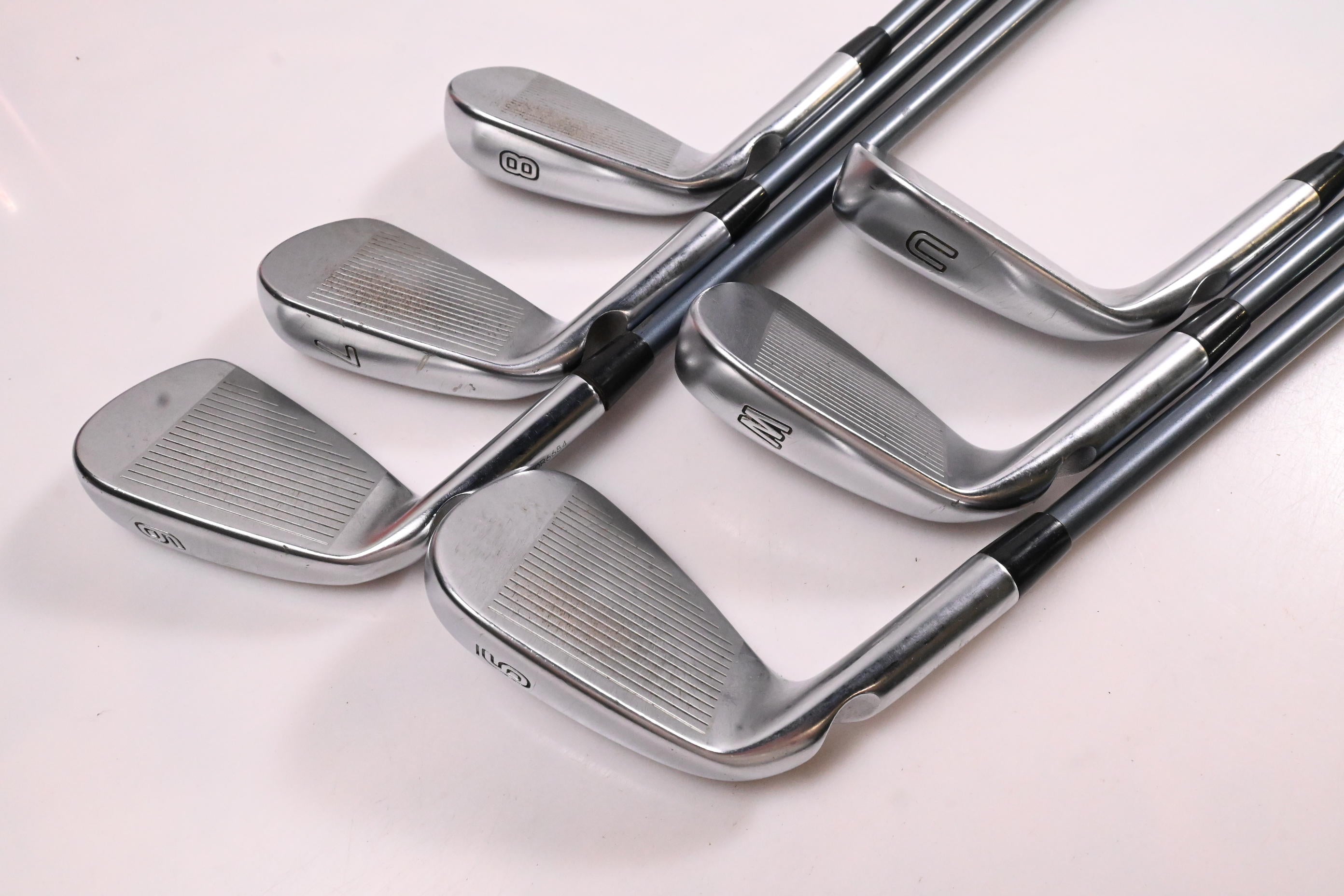Ping i525 Irons / 6-PW+GW / White Dot / Regular Flex Ping Alta CB Slate Shafts