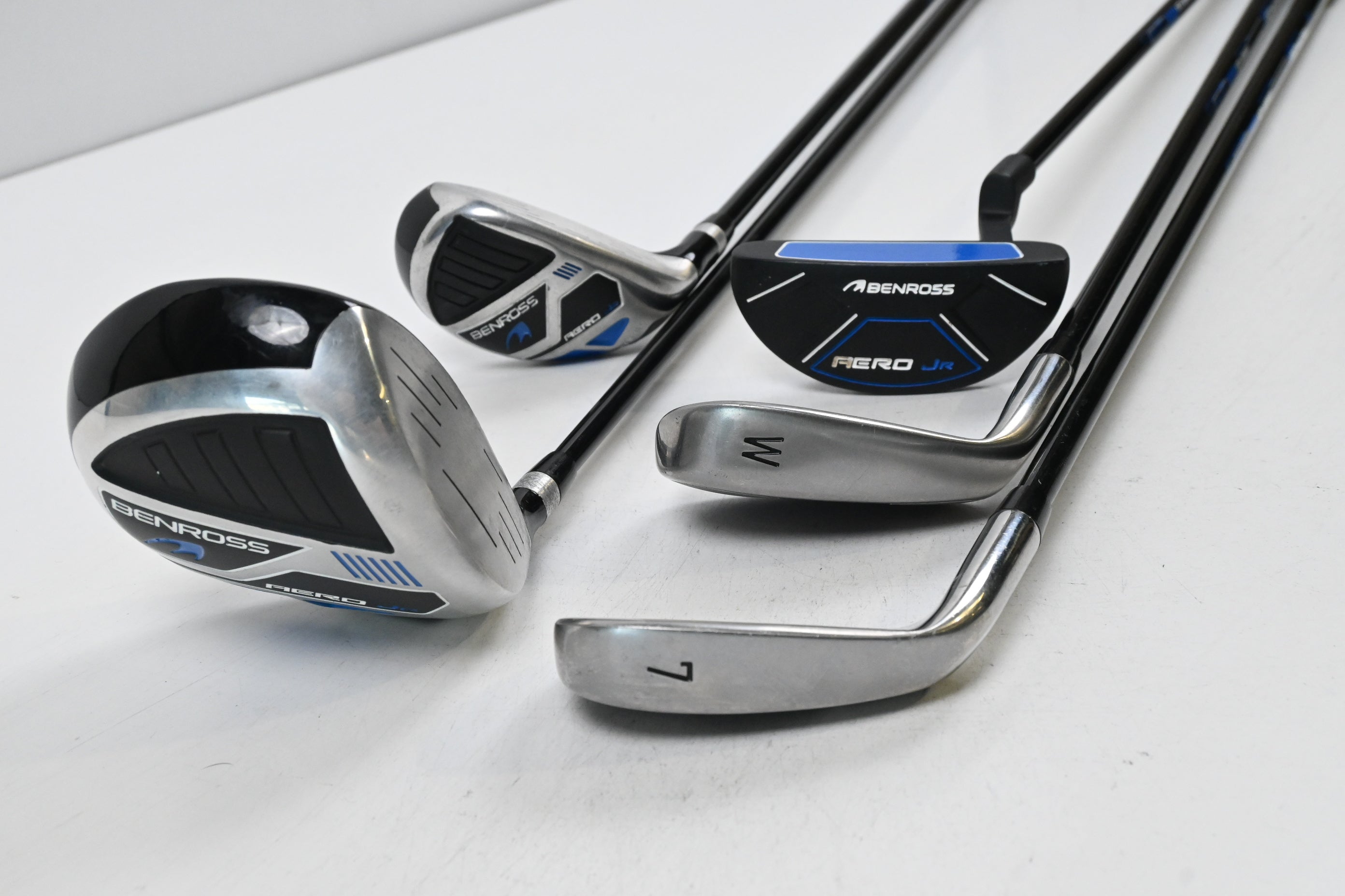Junior Benross Aero JR Package Set / Woods, Irons, Putter, Bag