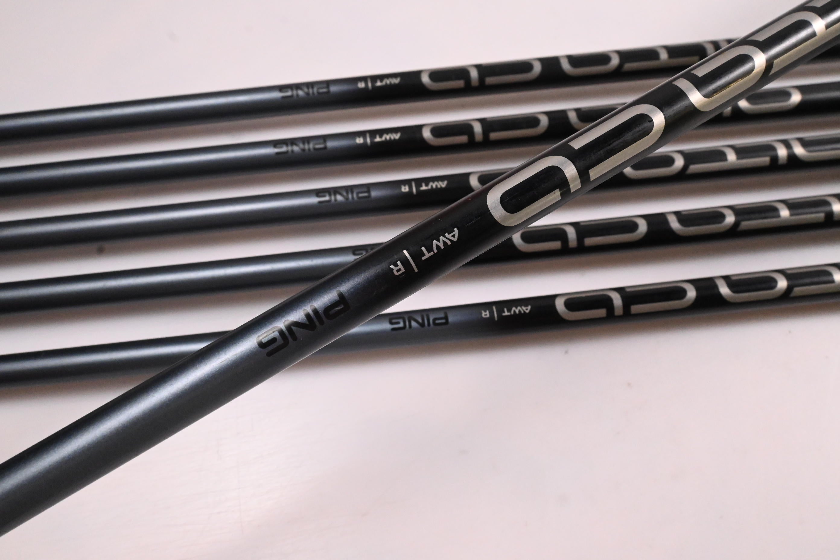 Ping i525 Irons / 6-PW+GW / White Dot / Regular Flex Ping Alta CB Slate Shafts