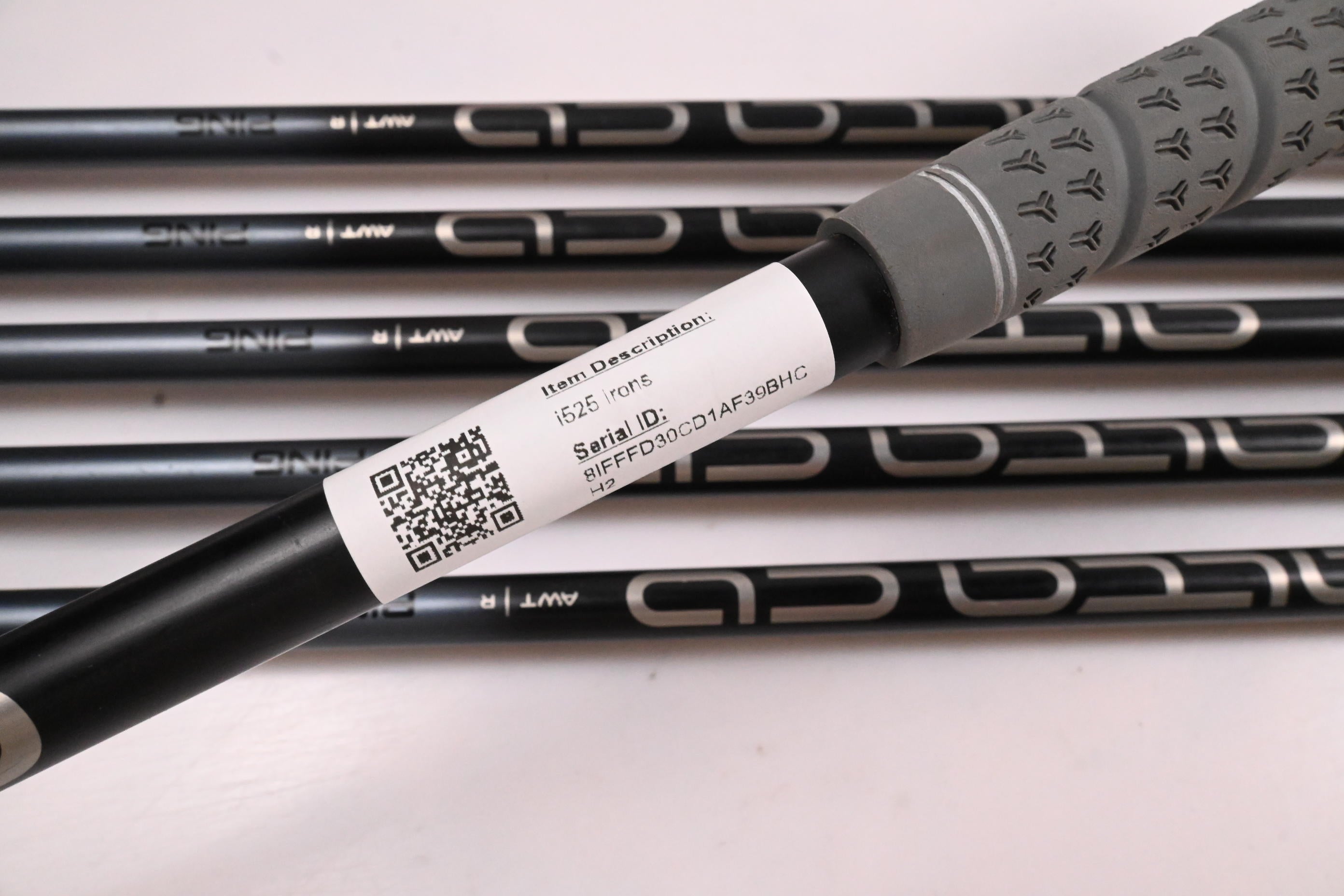 Ping i525 Irons / 6-PW+GW / White Dot / Regular Flex Ping Alta CB Slate Shafts