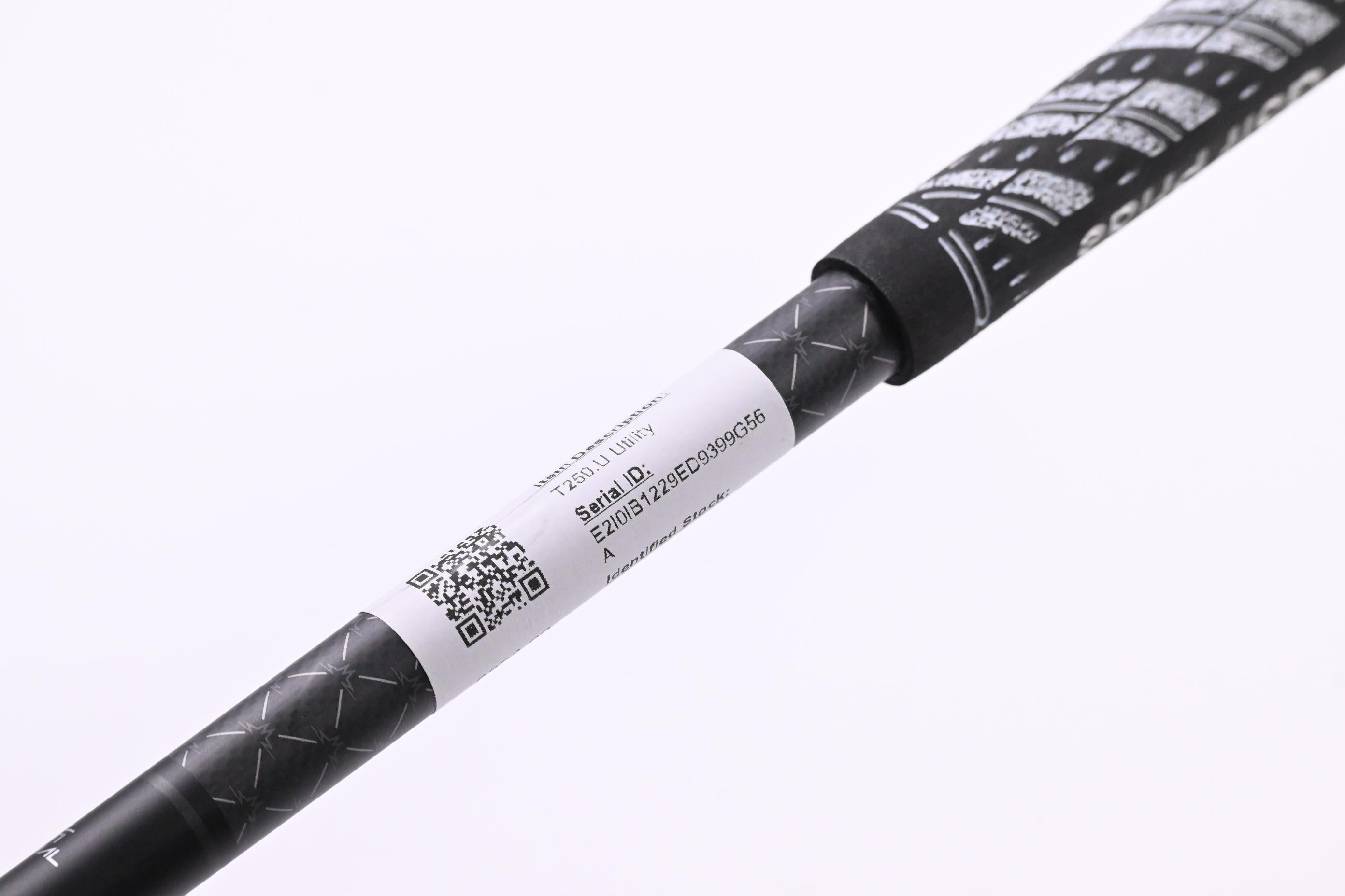 Titleist T250.U Utility #2 Iron / 18 Degree / X-Flex Tensei 1K Black 95 Shaft