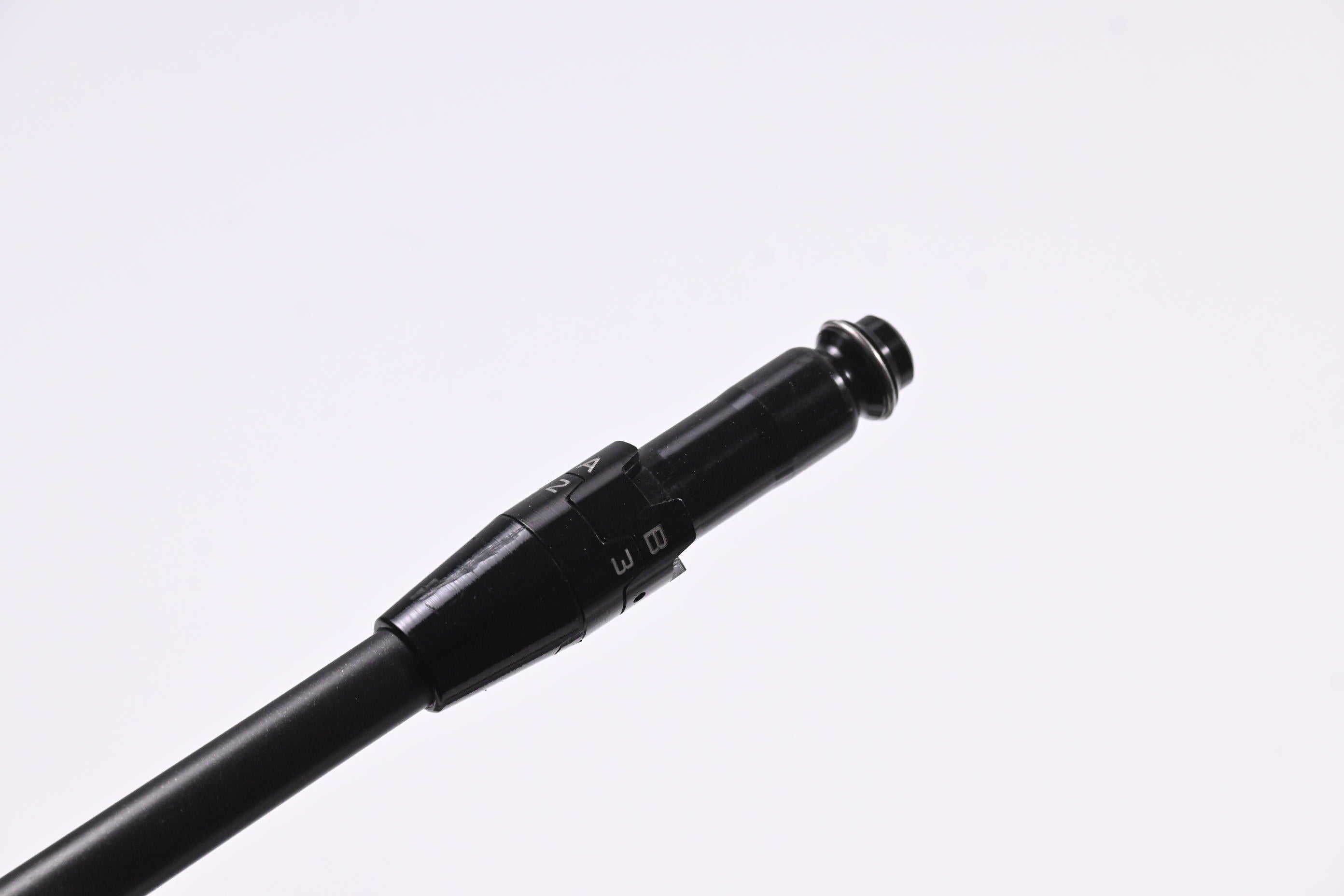 Graphite Design Tour AD IZ-6 Driver Shaft / Stiff Flex / Titleist
