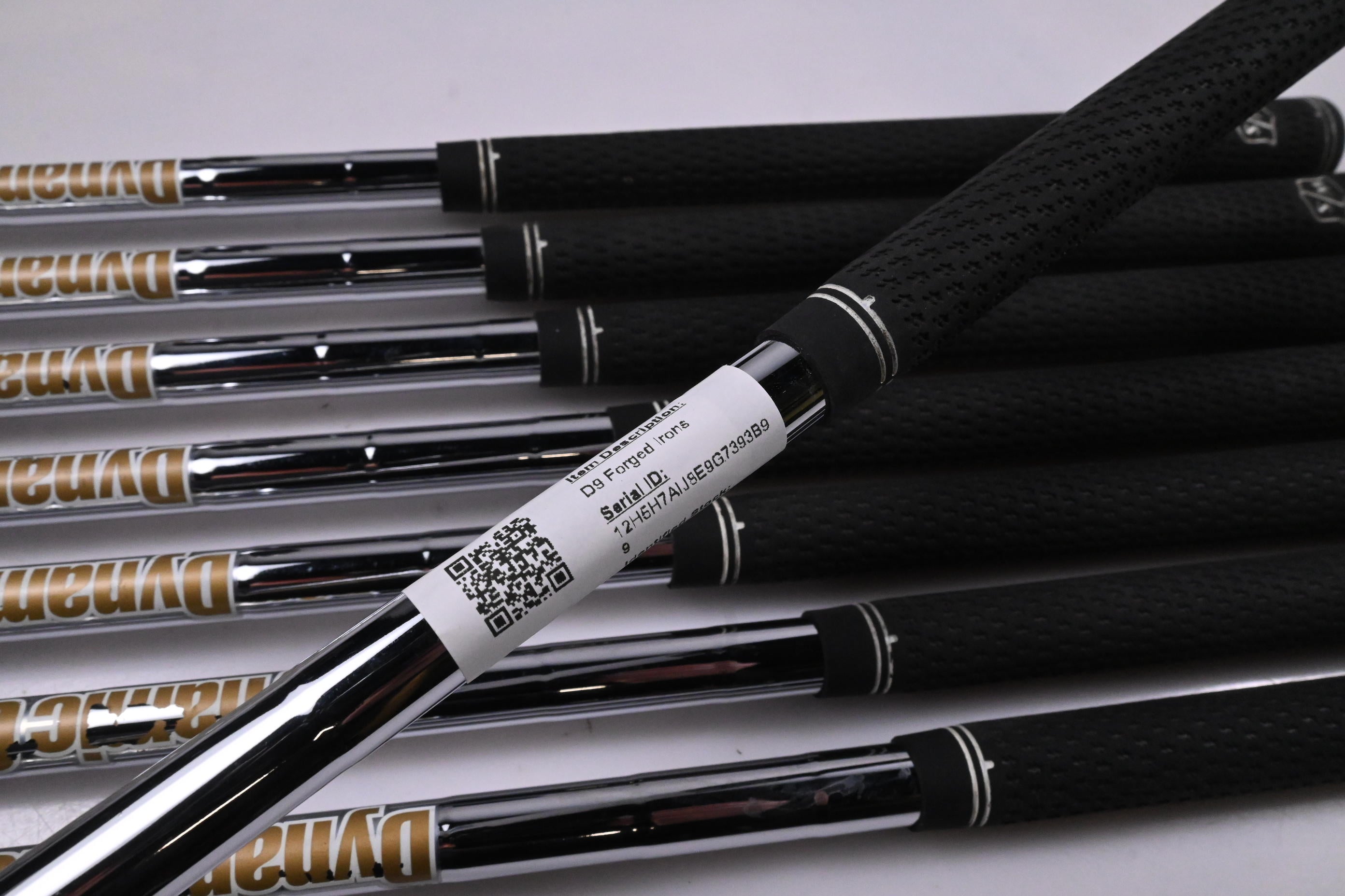 Wilson D9 Forged Irons / 4-PW+GW / Stiff Flex Dynamic Gold 105 S300 Shafts