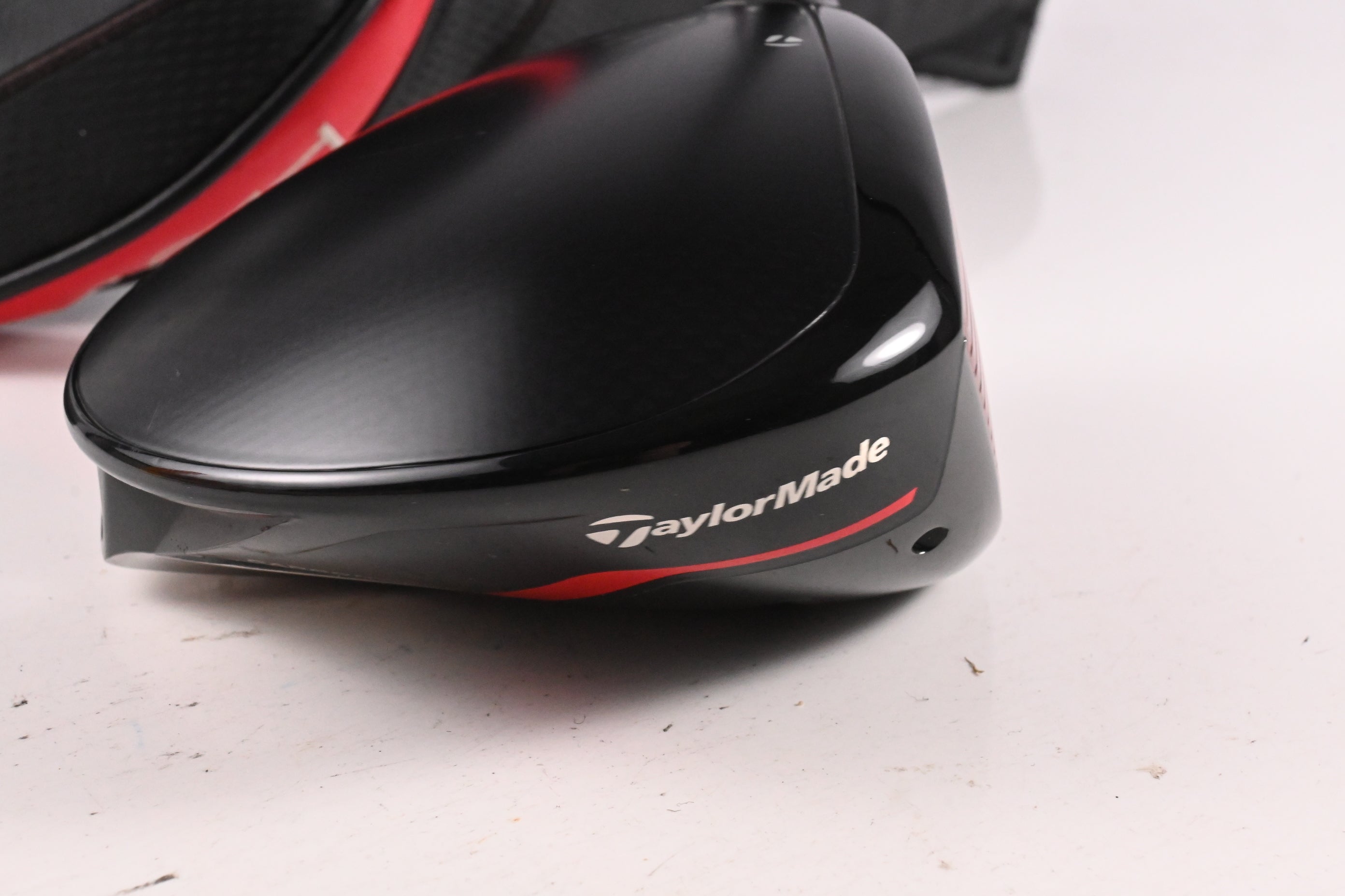 Taylormade Stealth Plus Driver / 8 Degree / Stiff Flex Accra FX 3.0 360 Shaft