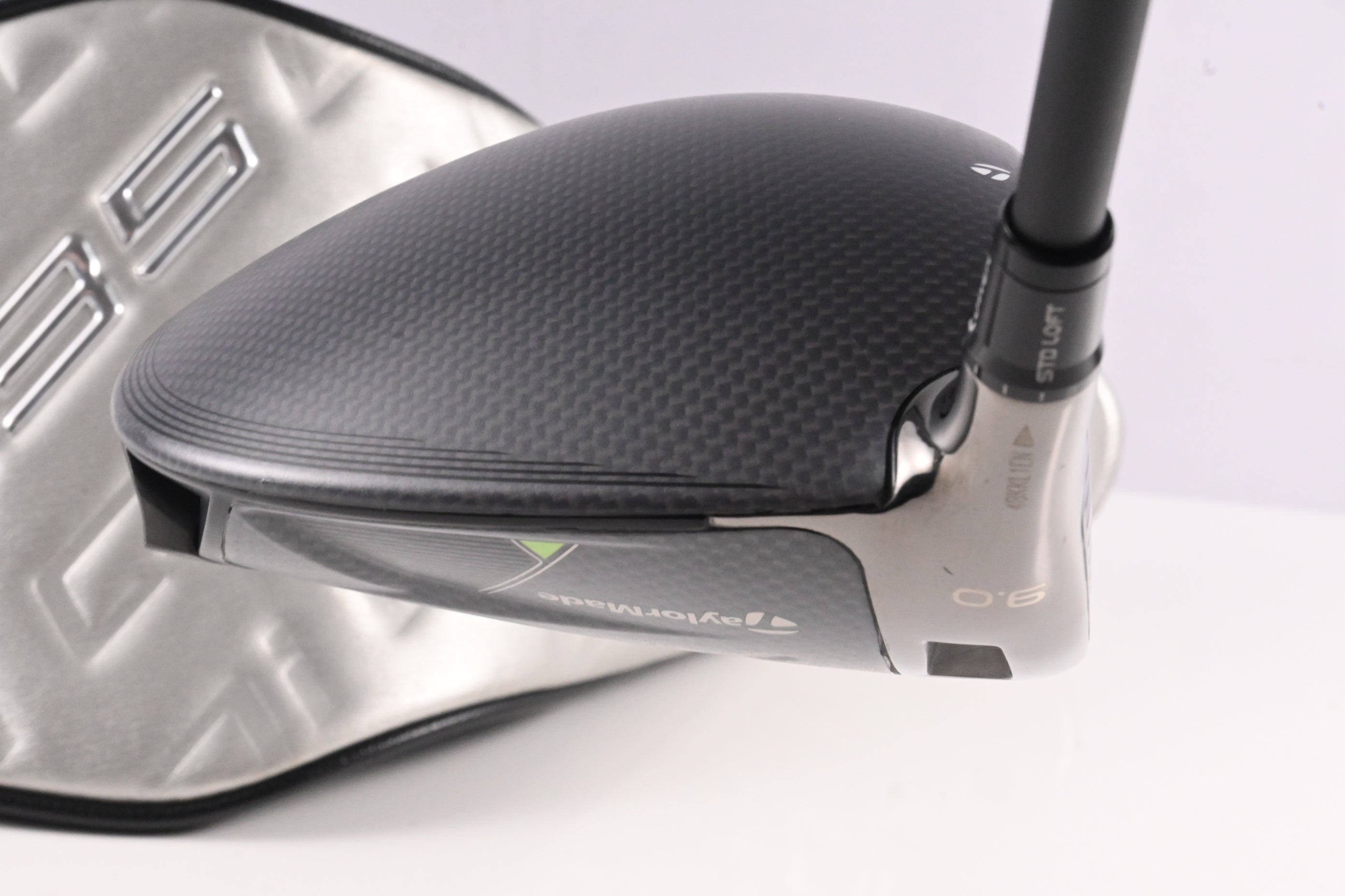 Left Hand Taylormade Qi35 Driver / 9 Degree / Regular Flex Vanquish 4 Shaft