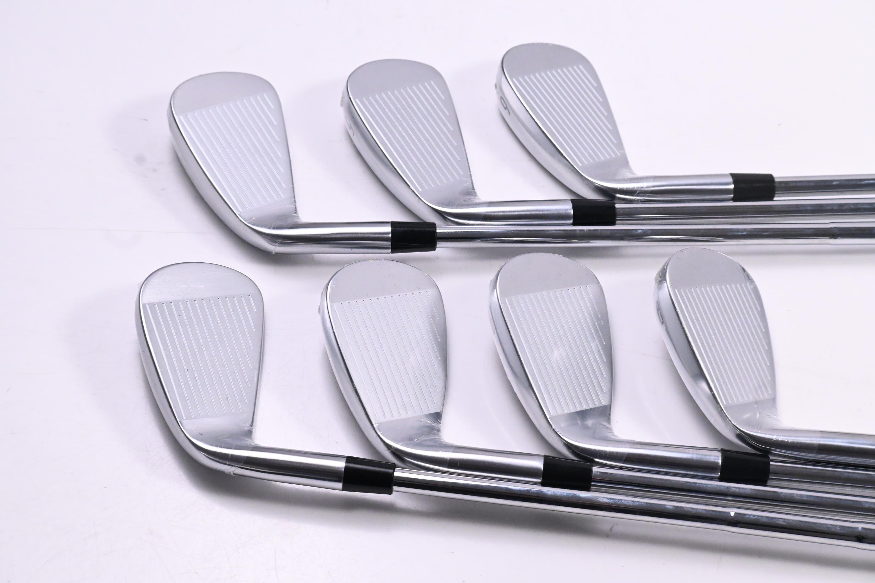 Callaway Quantum Max Irons / 4-PW / Stiff Flex Dynamic Gold Mid 115 S300